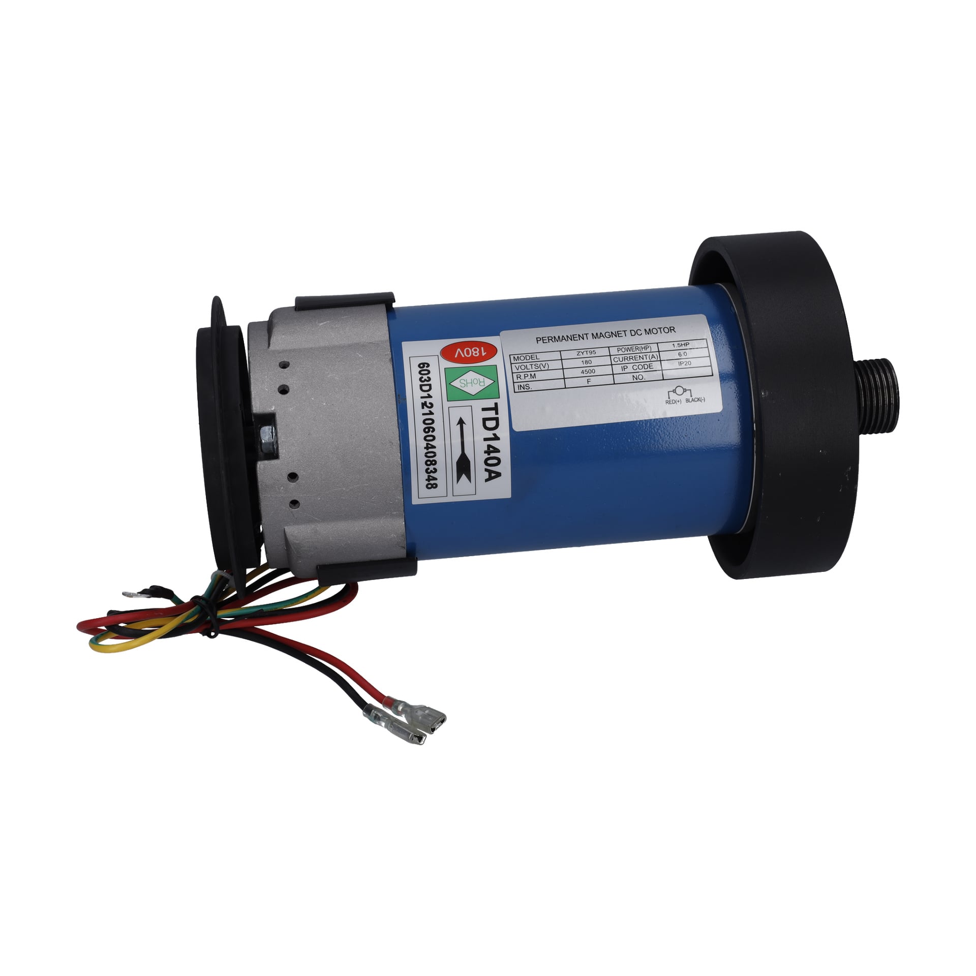 Ett löpband med drivmotor och en blå permanentmagnet likströmsmotor, svart monteringsfläns, gängad axel som sträcker sig ut och fyra färgade ledningar för elektriska anslutningar. Produktetiketten på sidan listar specifikationer inom citattecken.