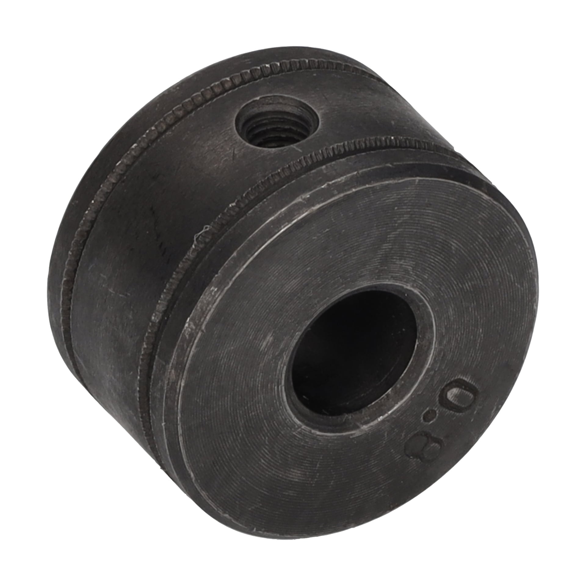 Ett cylindriskt metallmatarhjul för MIG/MAG-svetsning, med ett centralt hål, sidogänga, spår och "8.0" graverat.