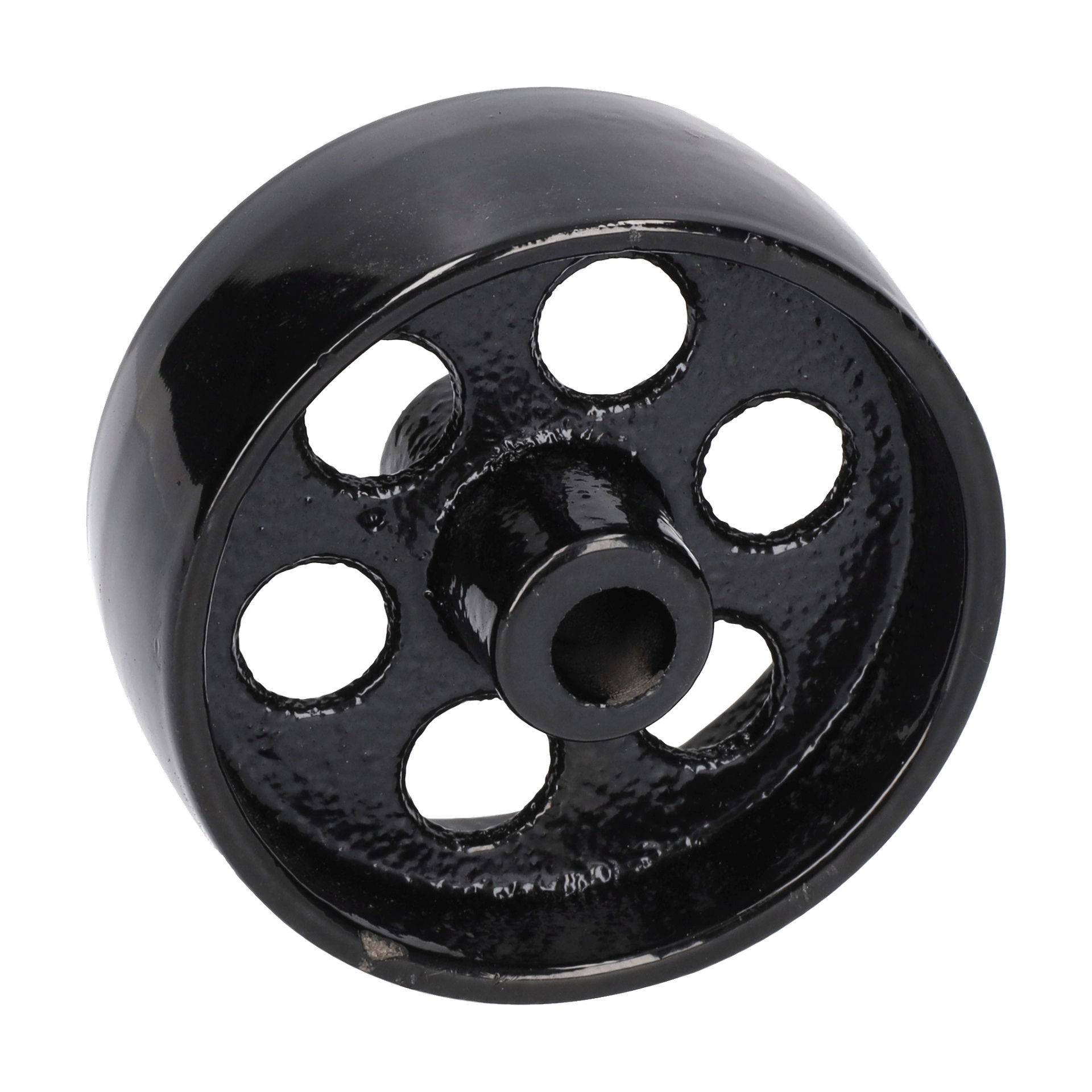 Wheel 3" F. 013933 to czarne metalowe koło pasowe z pięcioma okrągłymi otworami i centralnym otworem na oś, ustawione pod kątem.