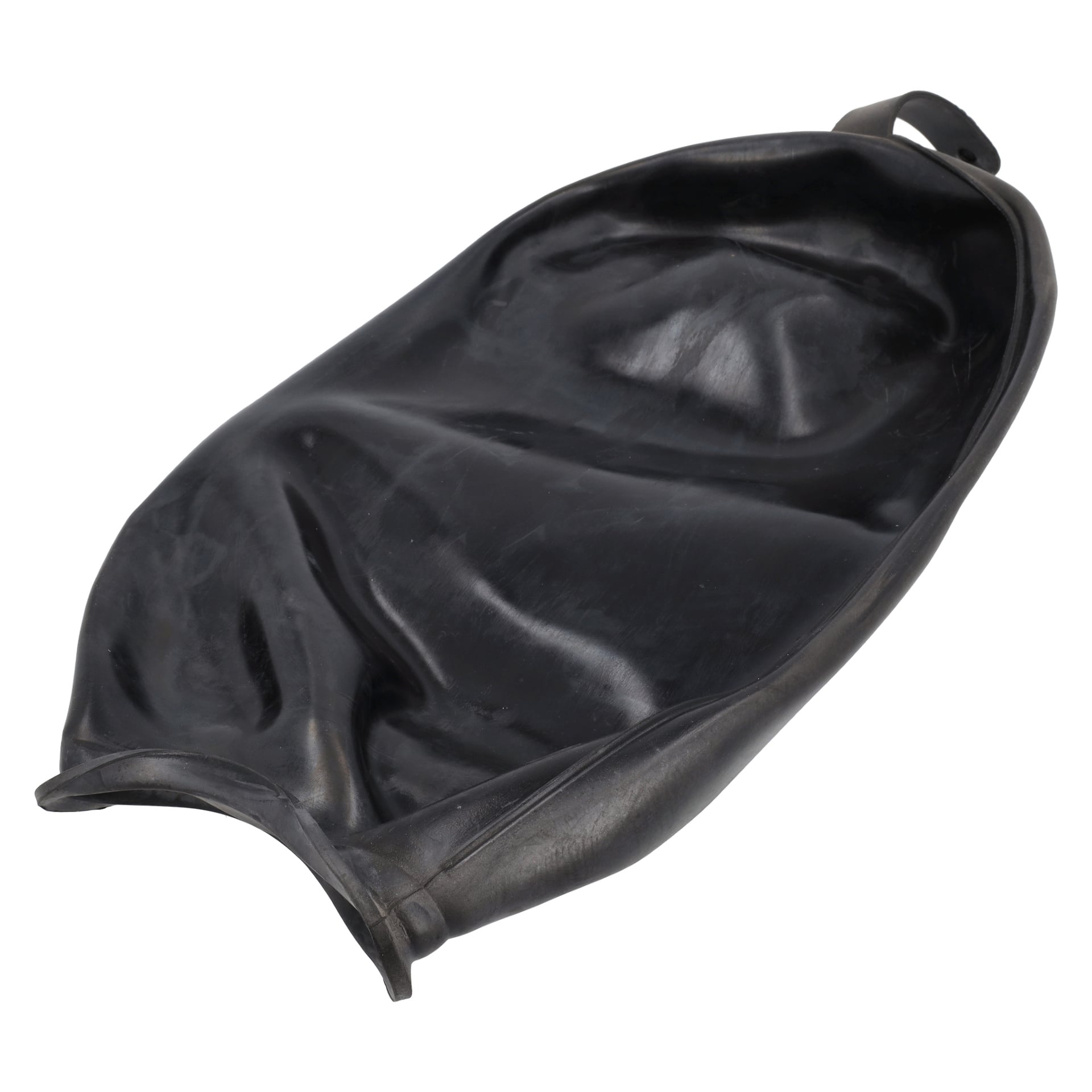 En svart, urluftad gummiinnerslang från en membranhydroforpump, med blank finish och synliga veck, ligger platt.