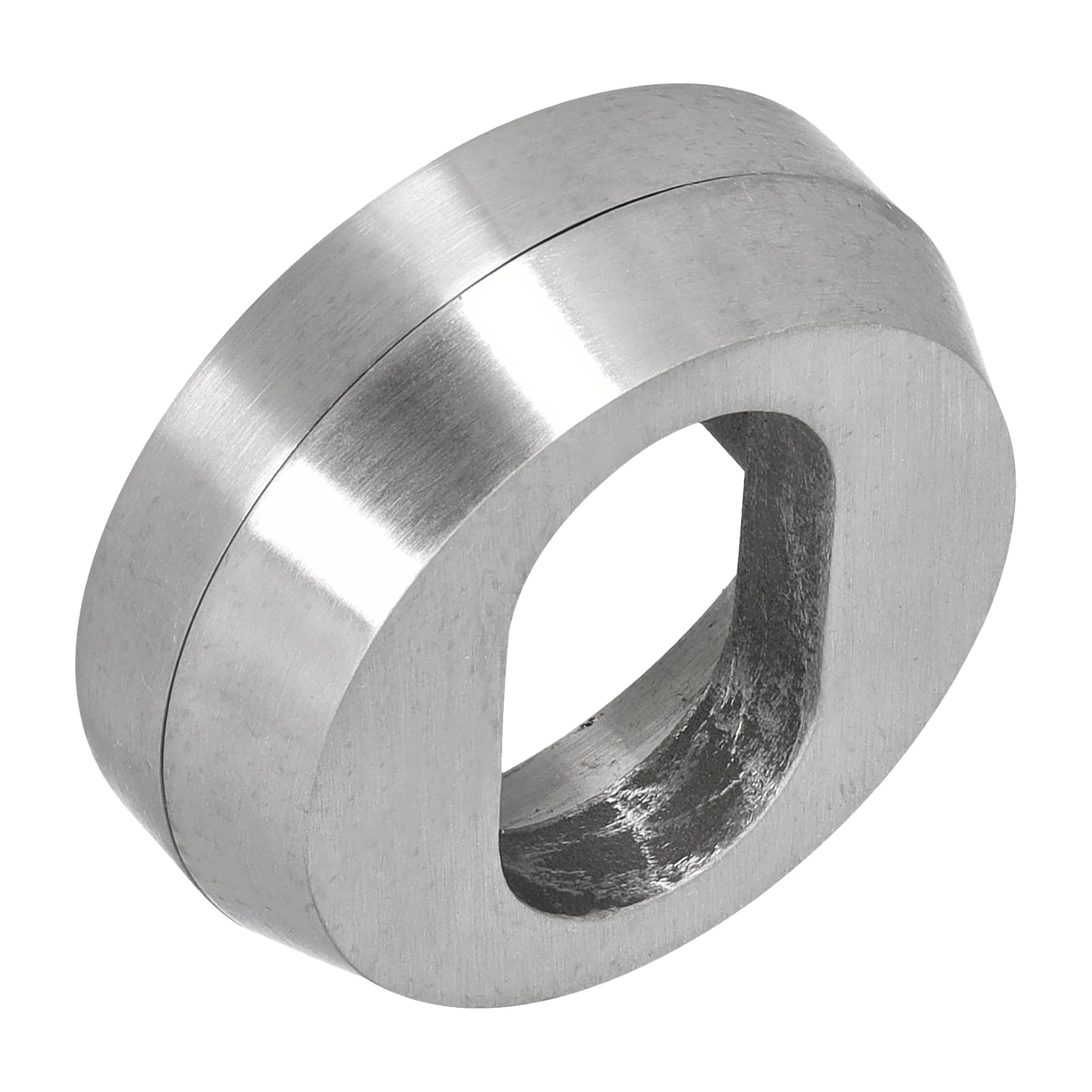 Nærbilde av Hard Head Front Door Handle i børstet nikkel, med en blank, oval metallkrage med et slankt ytre og en skjev sentral åpning.