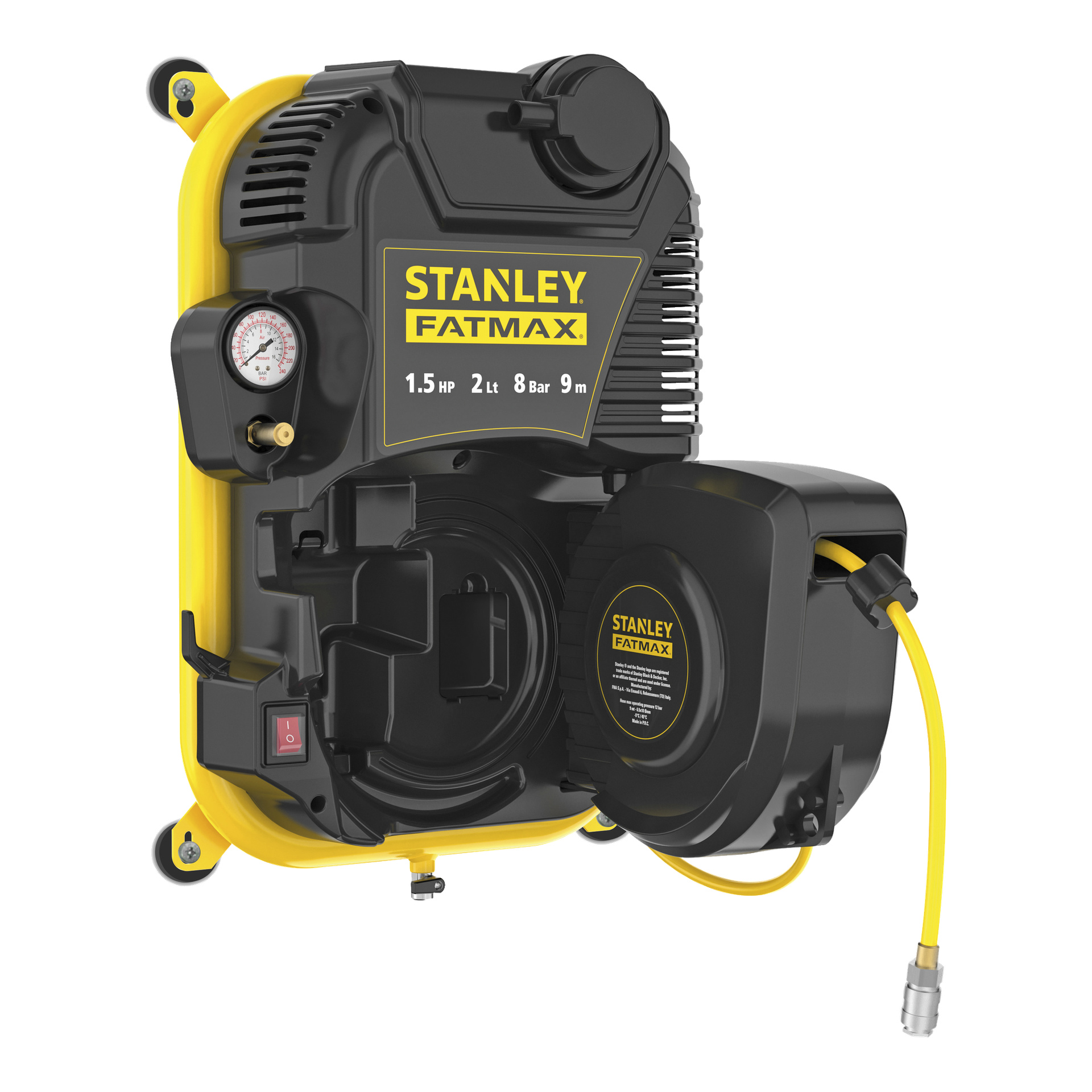 Stanley Fatmax Compressor FMXCMD152WE on esitetty mustana ja keltaisena, sisältäen letkukelan, painemittarin, virtakytkimen ja 9 metrin sisäänvedettävän keltaisen ilmaletkun. Laitteen etiketit olivat 1,5 HP, 2L ja 8 bar.