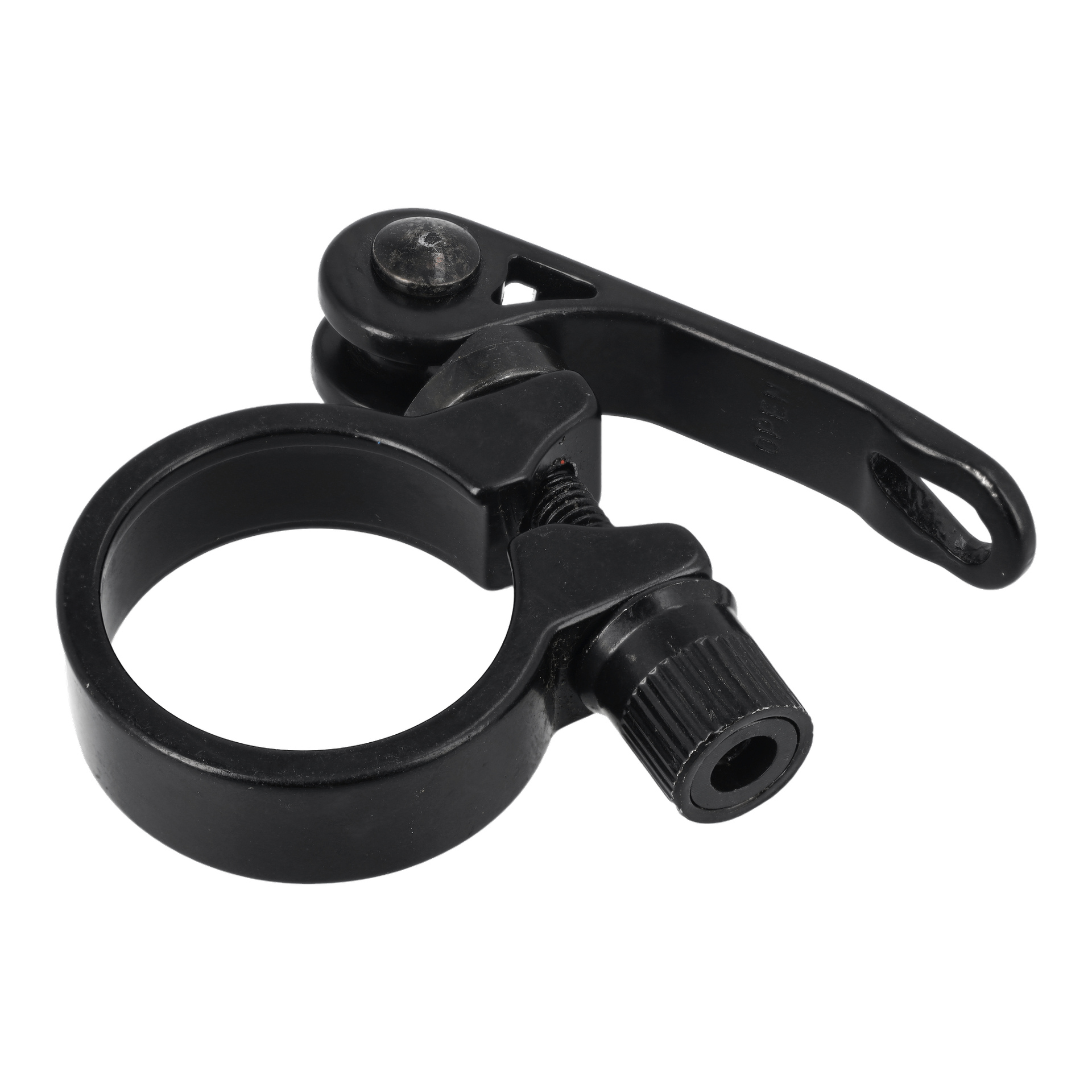 Närbild av Saddle Clamp F. 024032, en svart metallklämma för cykelstolpen med snabbutlösarspak och justeringsknopp.