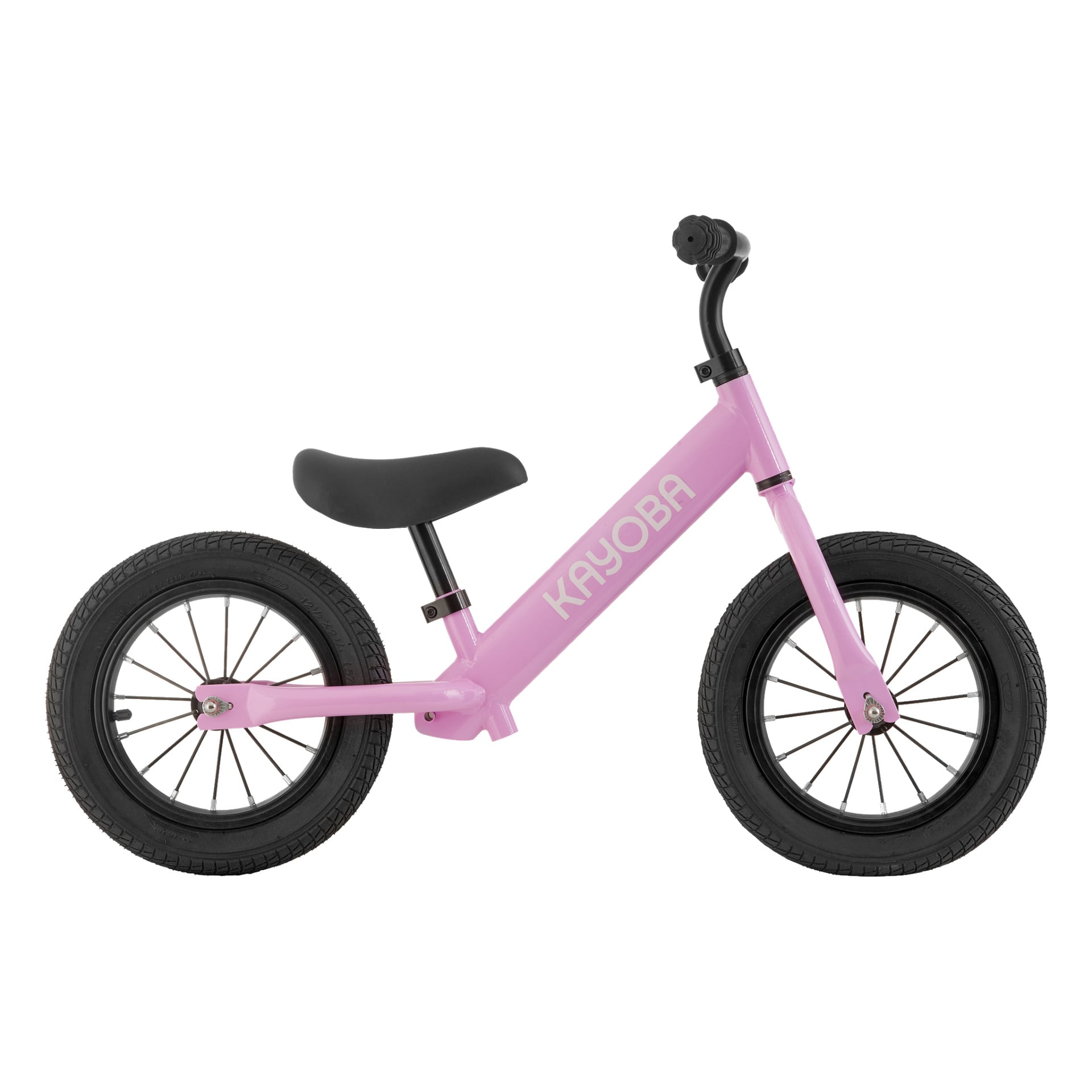 En Kayoba balanscykel med rosa ram, "Kayoba" skrivet i vitt på sidan, samt svarta styren, sadel och däck. Den har inga pedaler.