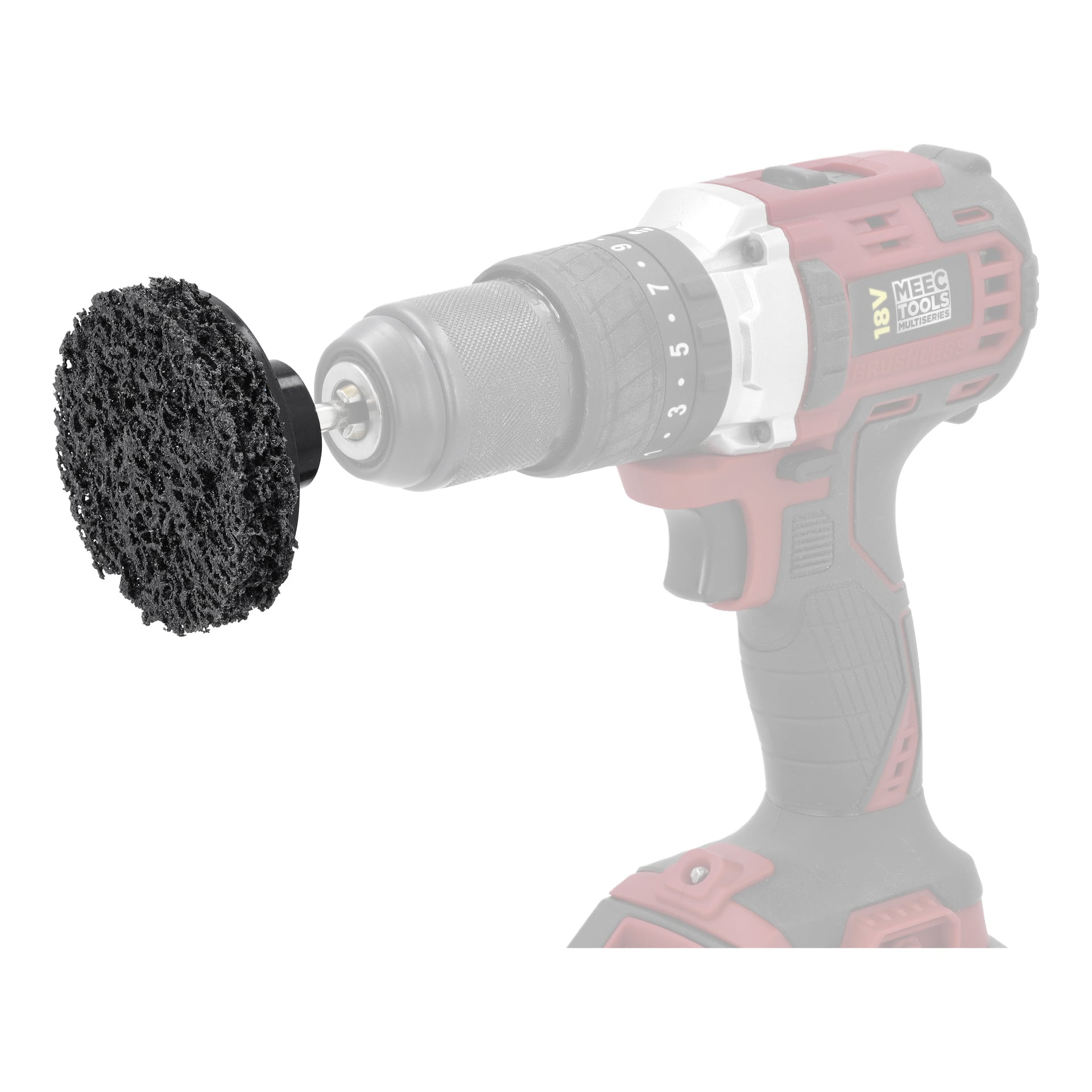 Ein Meec Tools Heavy Duty Schraubendreherreiniger, der an einem Bohrbohrer befestigt ist; Der Bohrer ist verblasst und lenkt den Fokus auf die schwarze Reinigungsscheibe.
