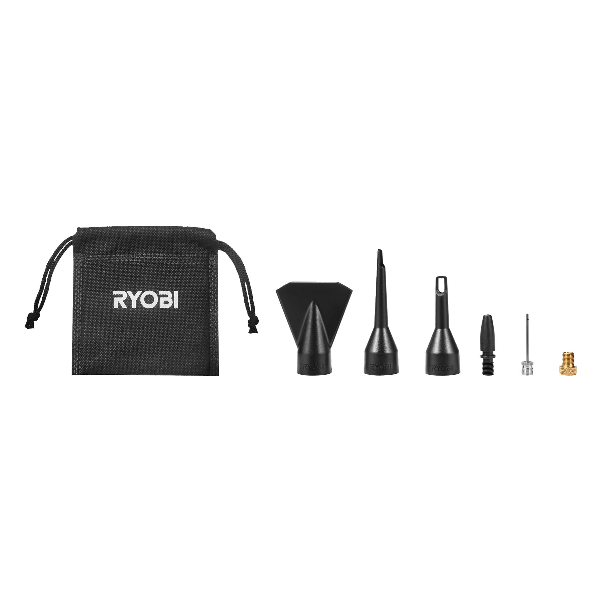 En svart Ryobi One+-ficka bredvid sju luftinflatormunstyckstillbehör för RMI18-0-kompressorn, inklusive plast- och metalladaptrar.