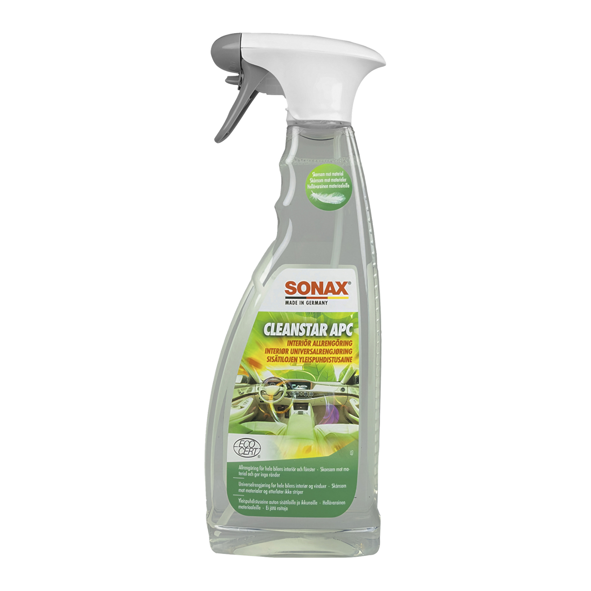 En klar plastsprayflaska Sonax Interior Cleaner CleanStar APC med grå avtryckare och grön etikett för rengöring av bilens interiör och allergenborttagning.