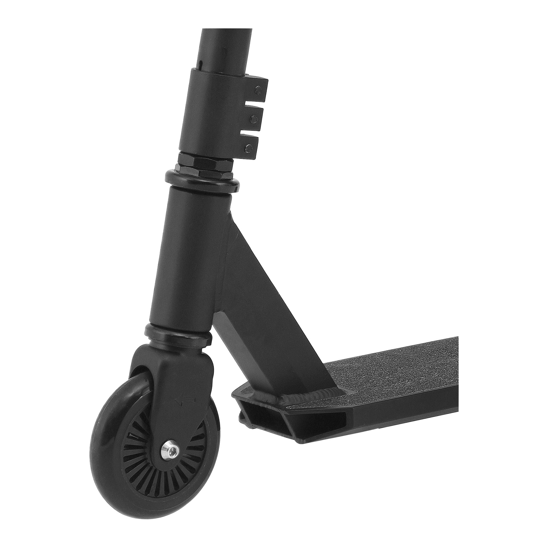 Detaljerad närbild visar framhjulet, metallgaffeln och greppstrukturerad fotbräda på en Kayoba Stunt-scooter.