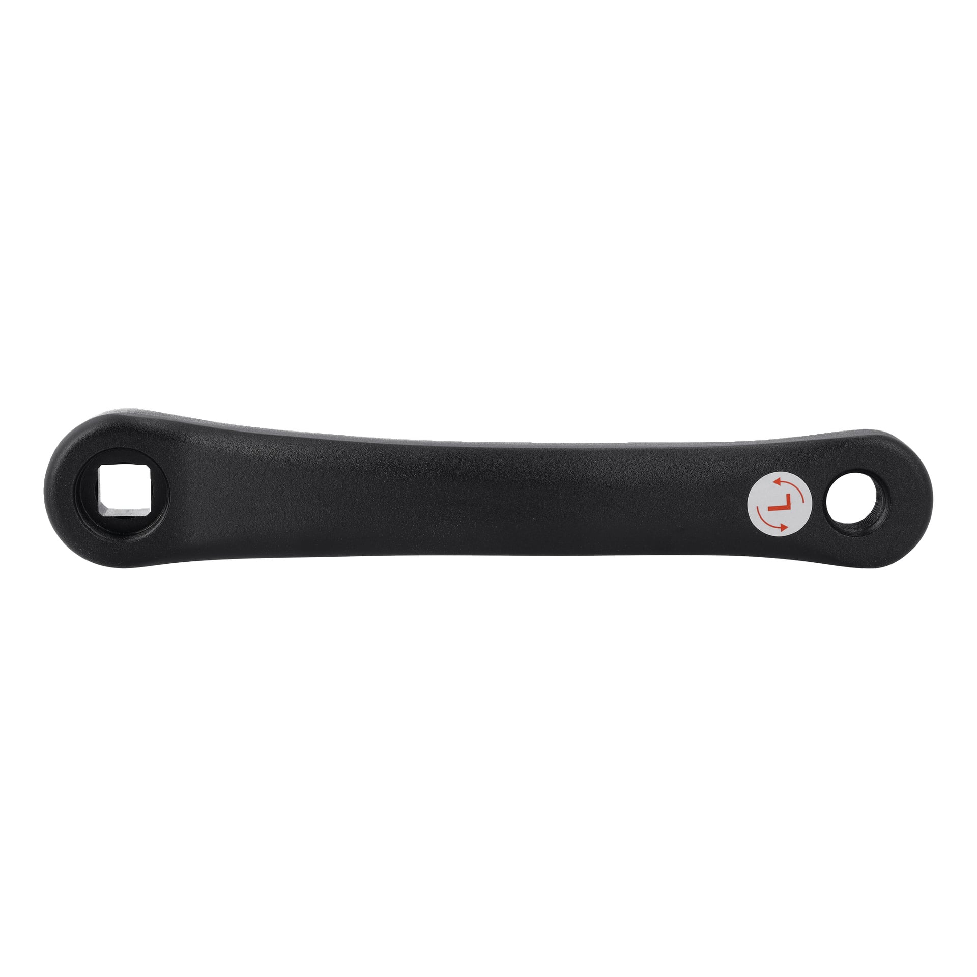 Svart vänster pedalarm för en elcykel, fyrkantigt hål i ena änden, runt hål i den andra, vit klisterlapp med röd böjd pil i närheten.