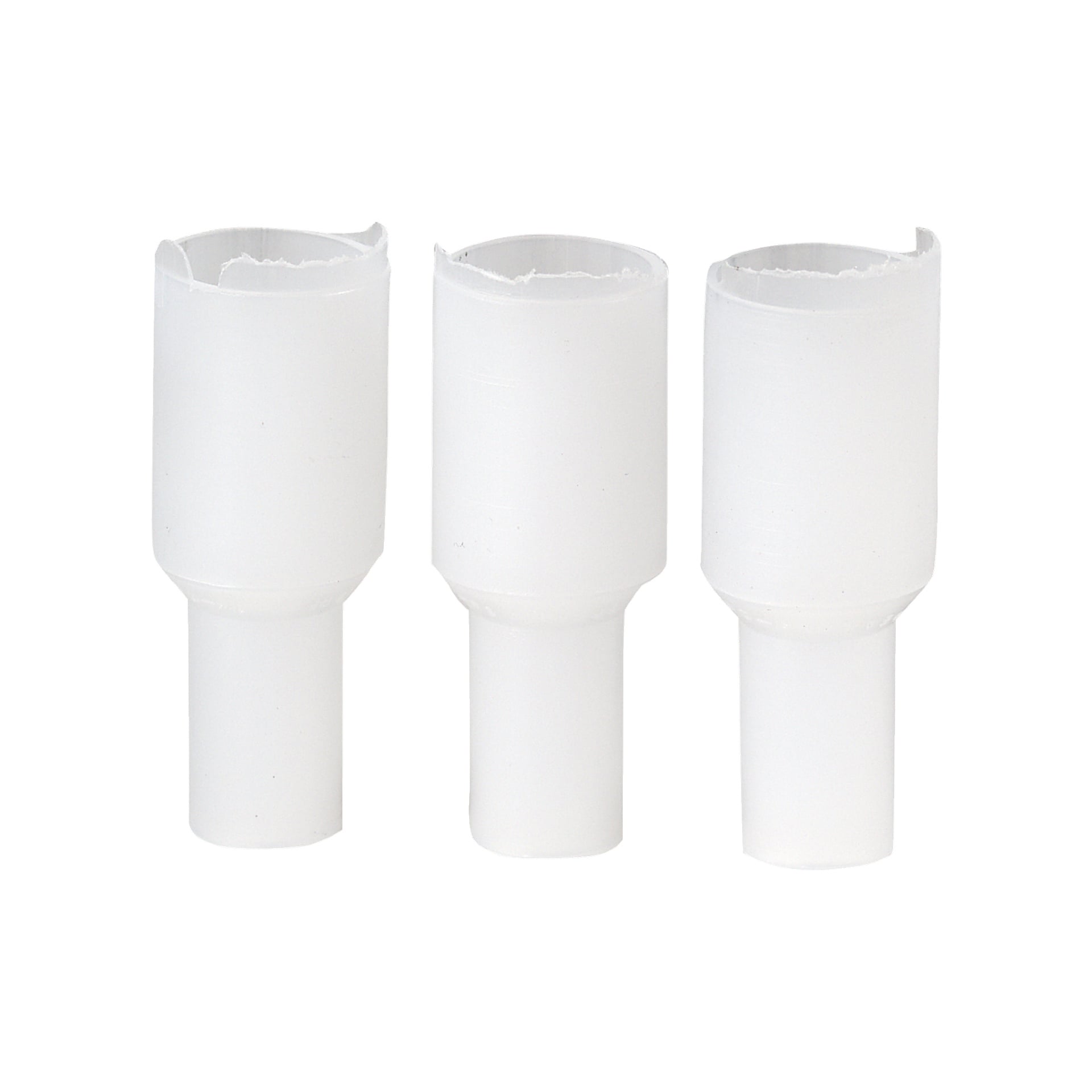 Tre vita plastkontakter från Gelias 3-pack visas uppradade vertikalt, var och en med en cylindrisk kropp och en bredare, ojämnt skuren övre sektion.