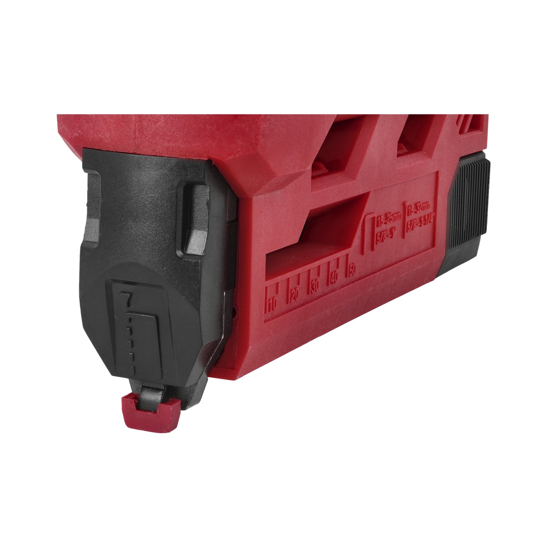 Närbild på en Meec Tools Multiseries NG-18V HOME 300 häftpistol, med millimeter- och tummarkeringar på sidan och en svart justerbar spets.
