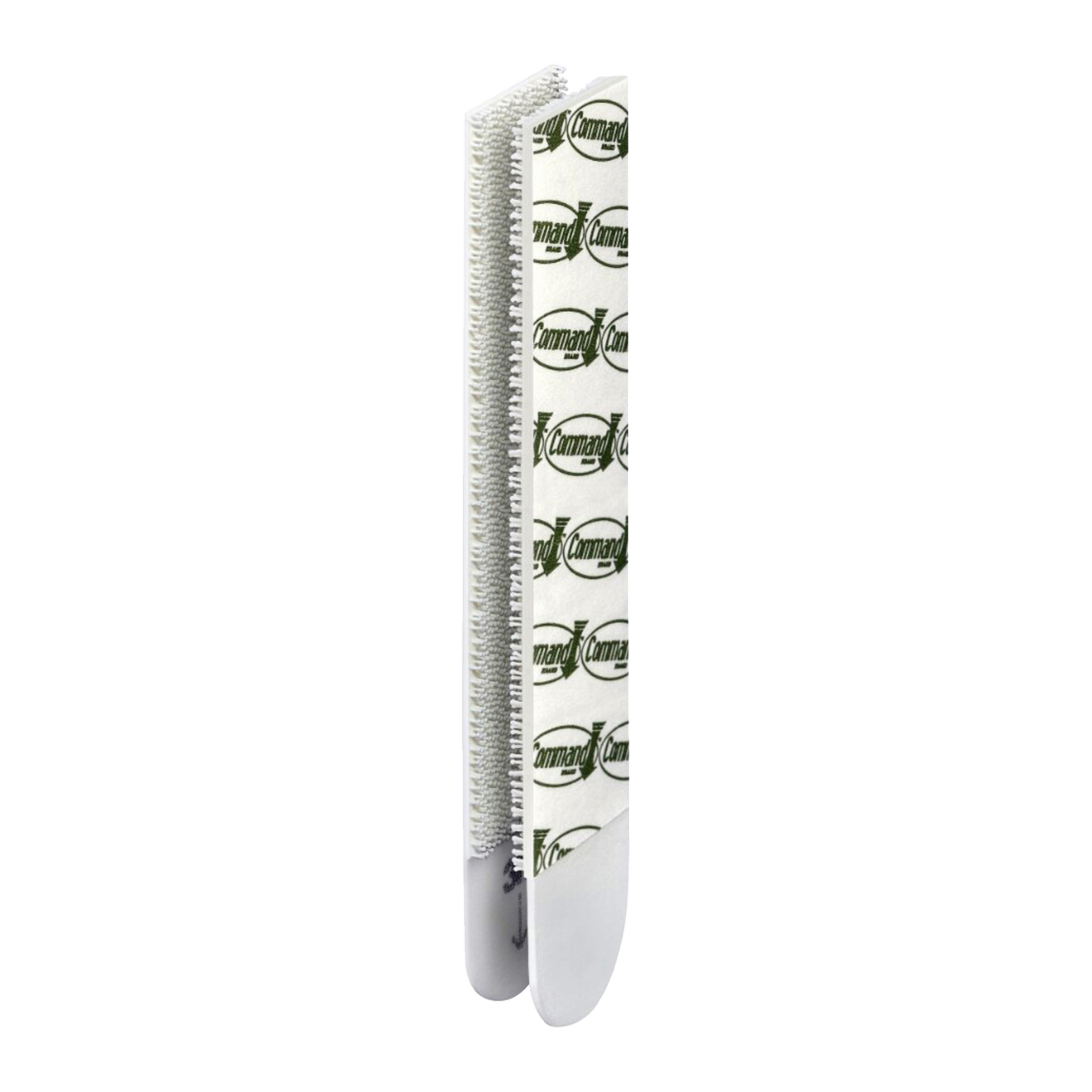 To hvite Command Extra Large Picture Hanging Strips er satt sammen og står oppreist i nærbilde.