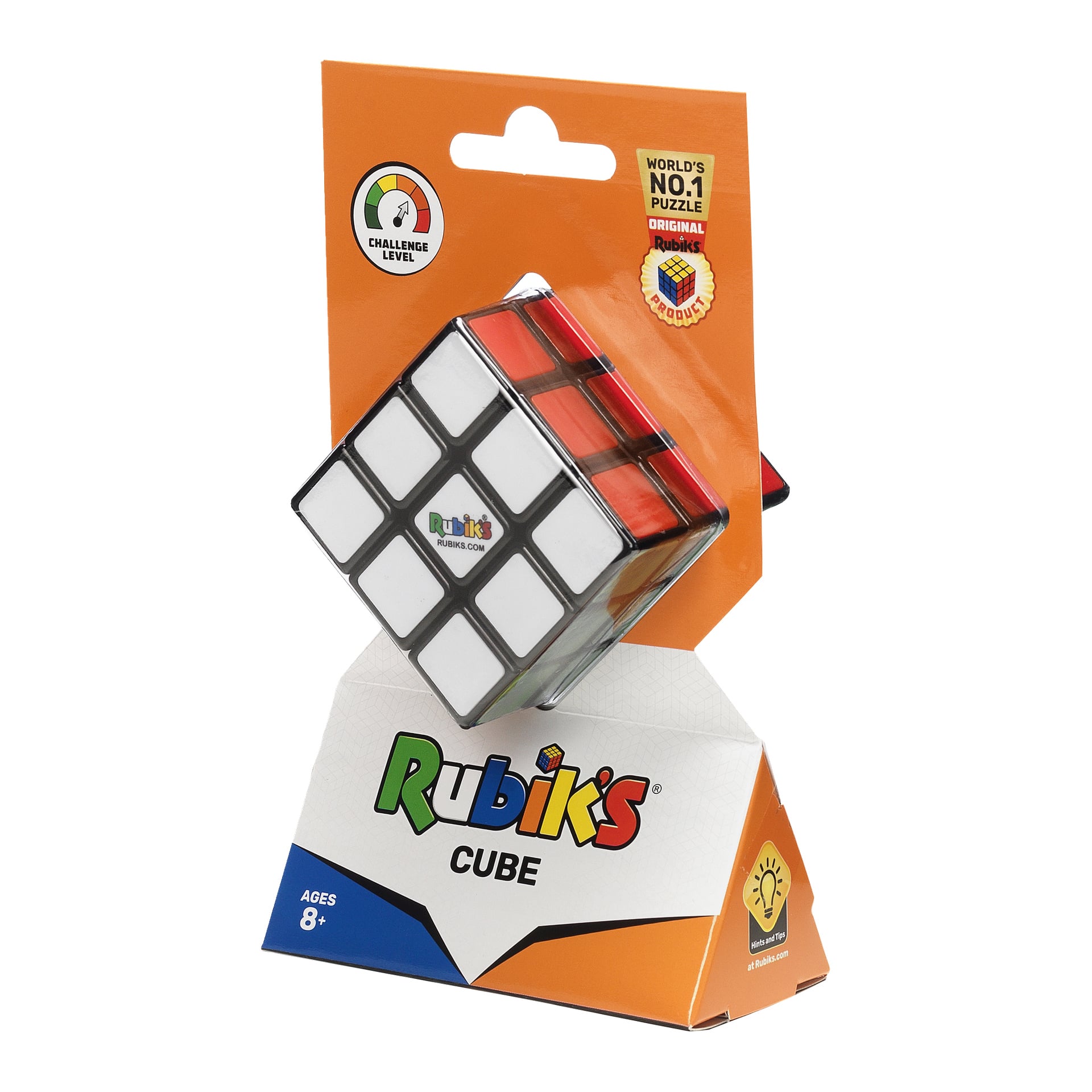 En låda med Rubiks kub är lutad för att visa dess vita, röda och orange sidor. Förpackningen visar logotypen, 8+ ålder och No.1 Puzzle-etiketten.