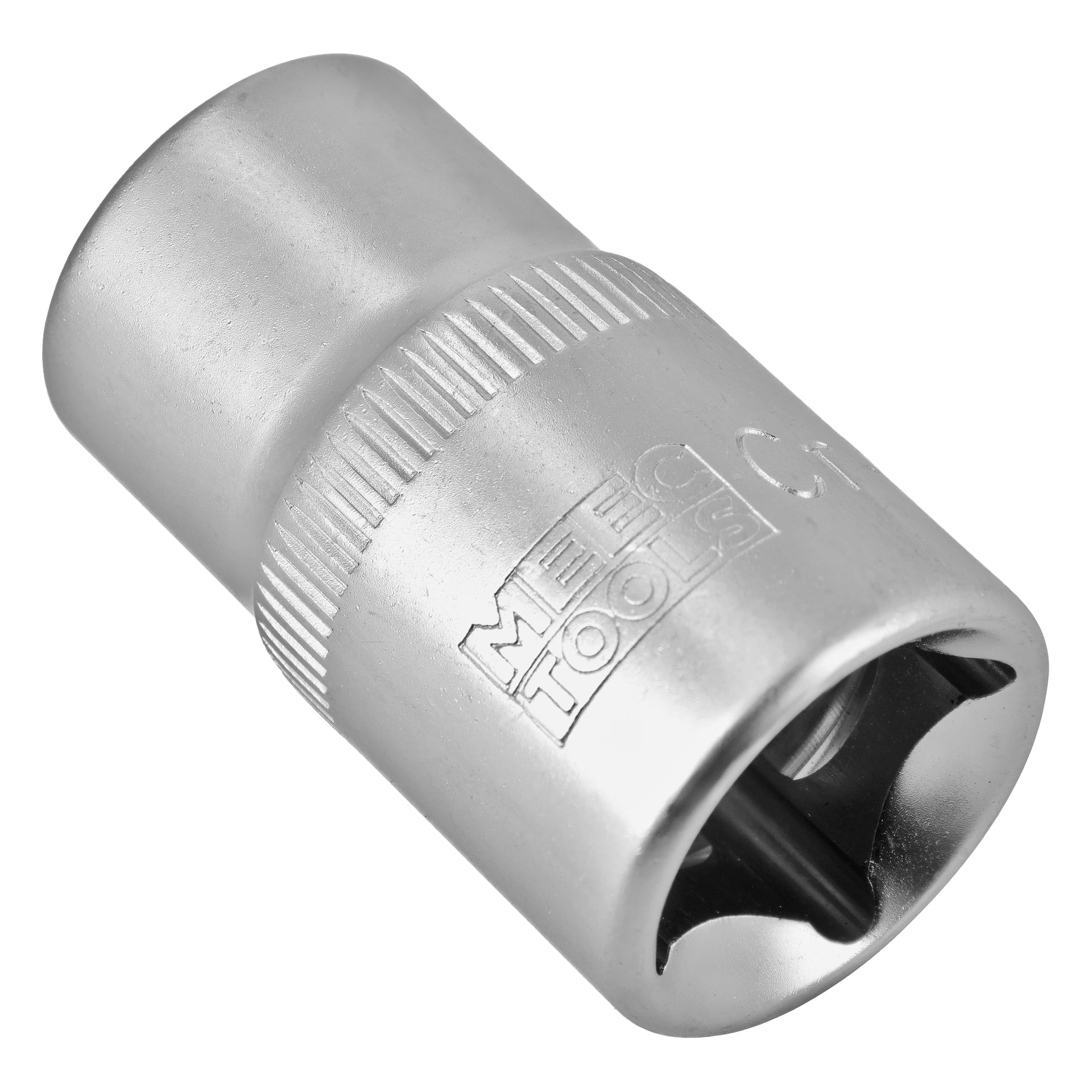 Närbild på ett hylsverktyg av metall med MEE TOOLS ingraverat på sidan. Hylsan har ett räfflat grepp och en sexkantig öppning i ena änden.