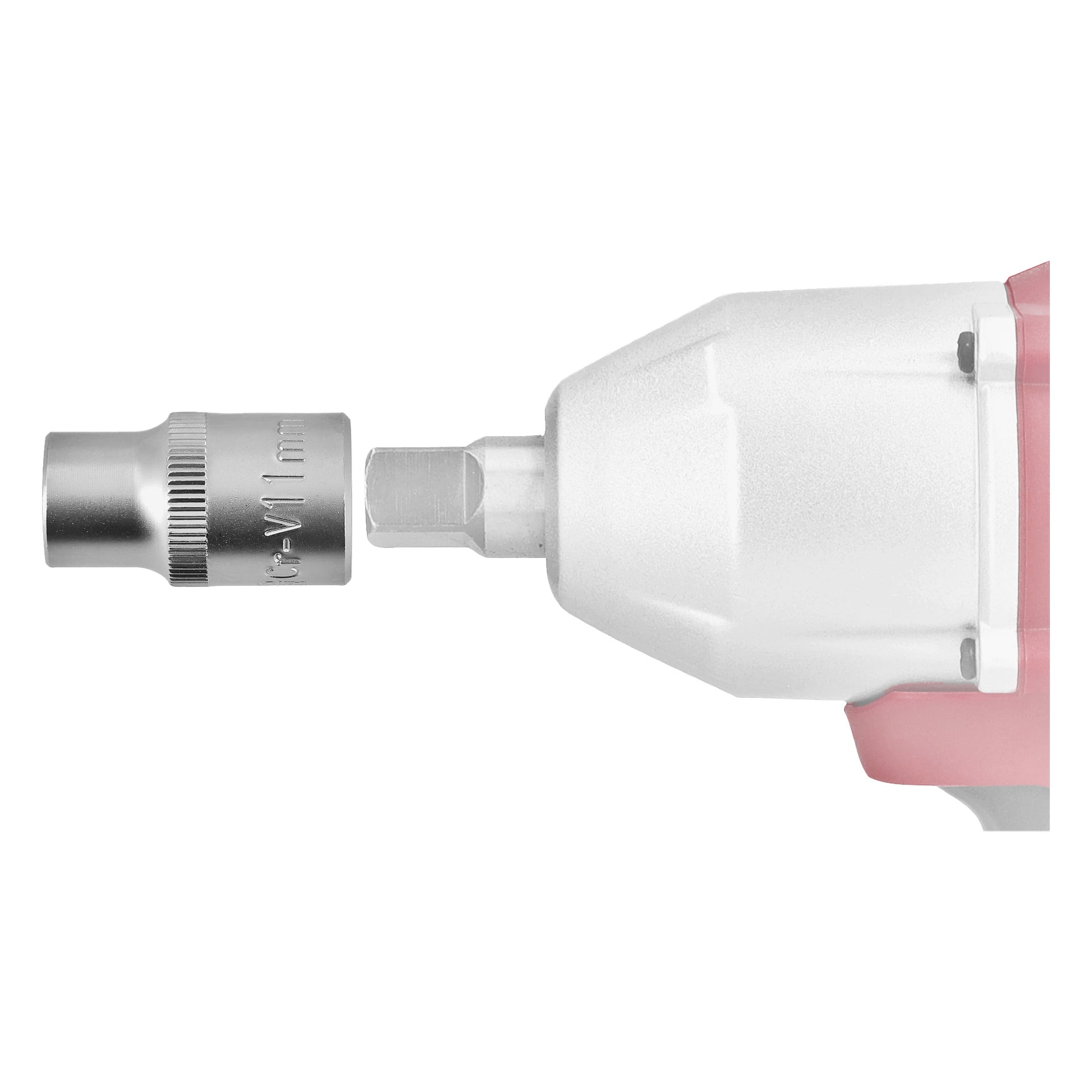 En närbild av en metallhylsa som fästs på fyrkantsenheten på en vit och rosa sladdlös mutterdragare, med hylsan märkt Cr-V 11mm.