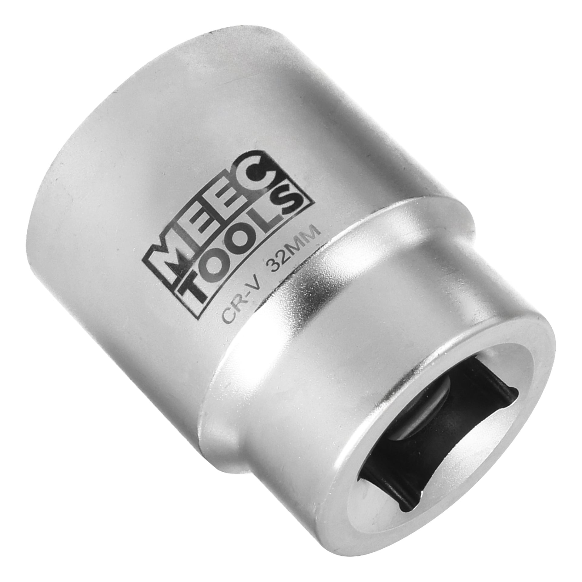 Silver Meec Tools-hylsa märkt CR-V 32MM, kompatibel med spärrnyckelr eller skiftnycklar för att dra åt eller lossa bultar och muttrar.