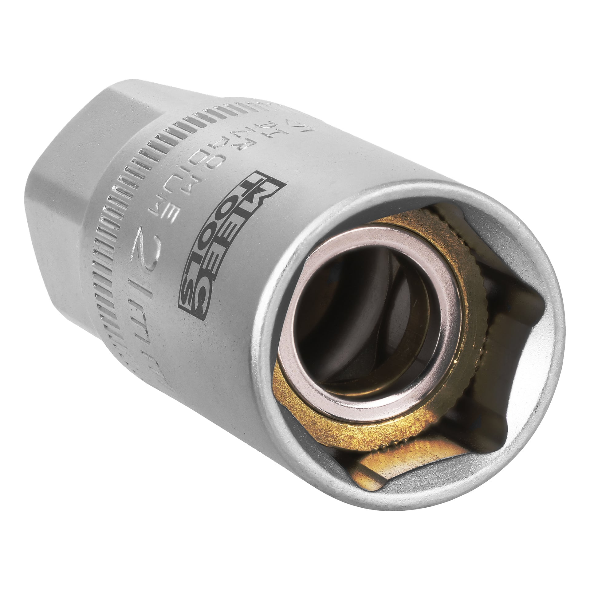 Närbild på ett tändstiftsuttag från Meec Tools med innerspår, en ring i mässingsfärg och mätmarkeringar på silvermetall.