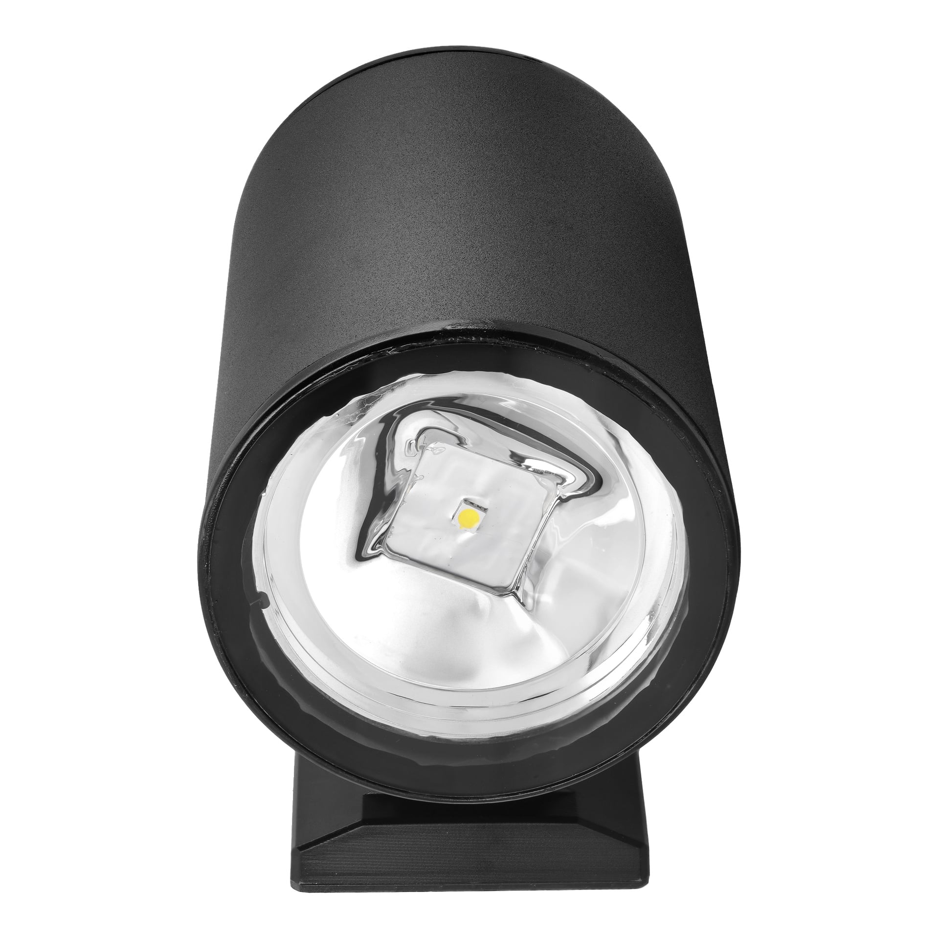 Nærbilde av Anslut LED solcellevegglampe med svart sylindrisk kropp, reflekterende interiør og sentral LED-brikke.