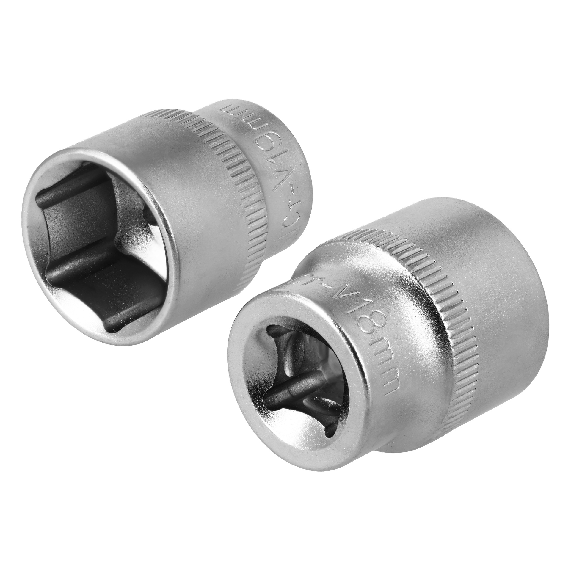 Et par 6-punkts metallpiper fra Meec Tools, størrelser 19 mm og 18 mm, med gravert merking og en teksturert base for grep.