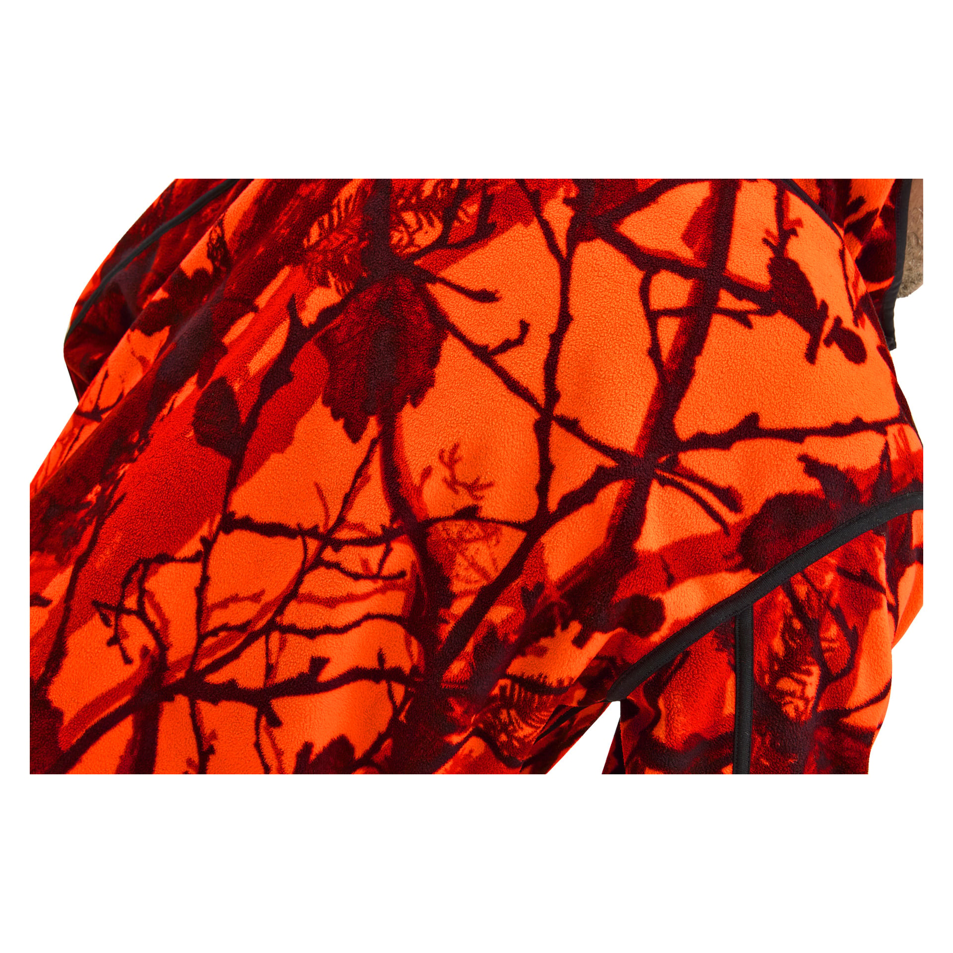 Nahaufnahme der Kayoba Outdoor Herrenfleecejacke Cannock, mit orangefarbenem Stoff und dunkelroter und schwarzer Zweigblatt-Tarnung sowie detaillierter Nähte.
