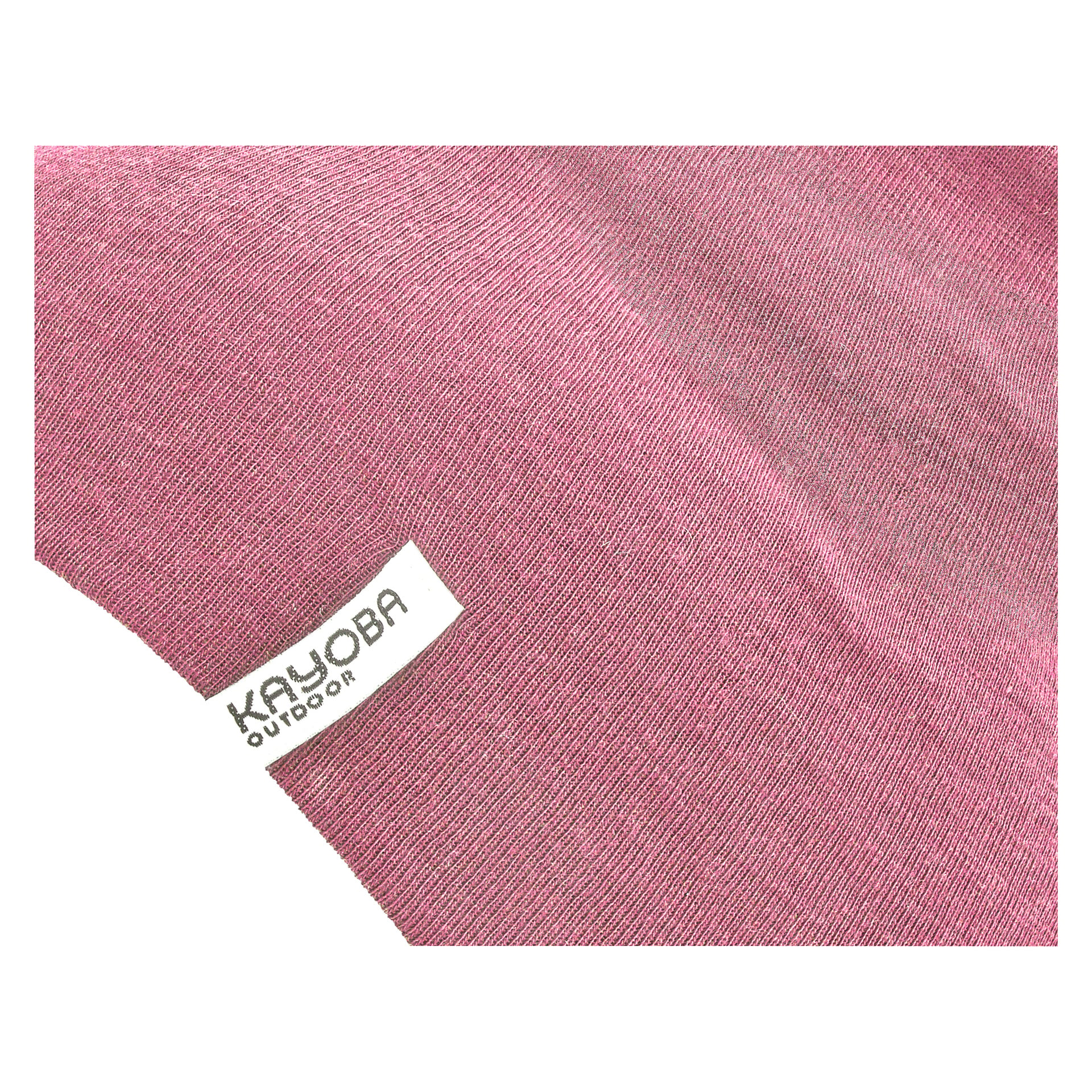 Närbild på en rosa ullmössa för barn från Kayoba Outdoor, med texturerad väv och en vit etikett som visar varumärket.