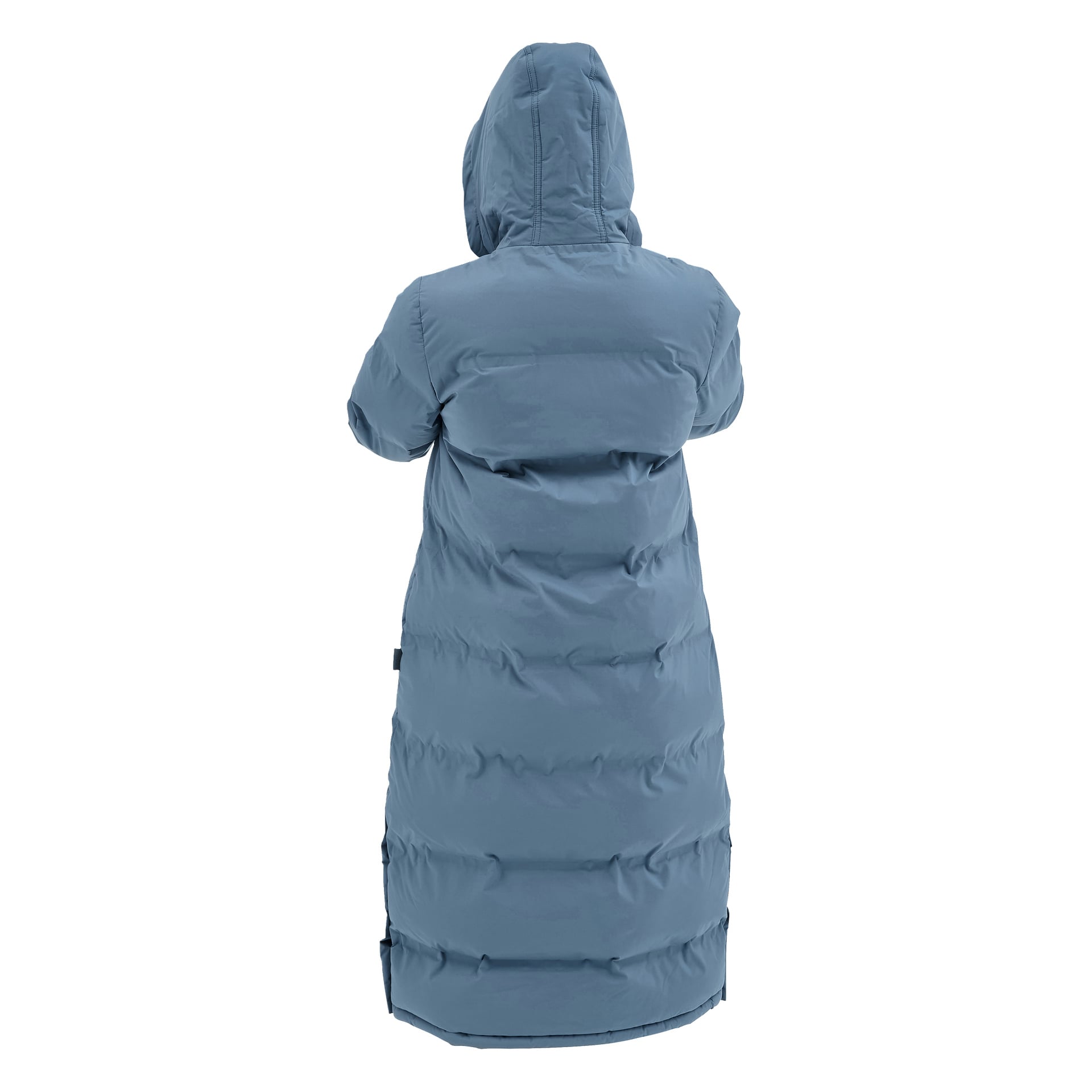 En lang, blå puffercoat med hette vises bakfra. Kåpen har horisontal quilting, korte ermer og knelengde.