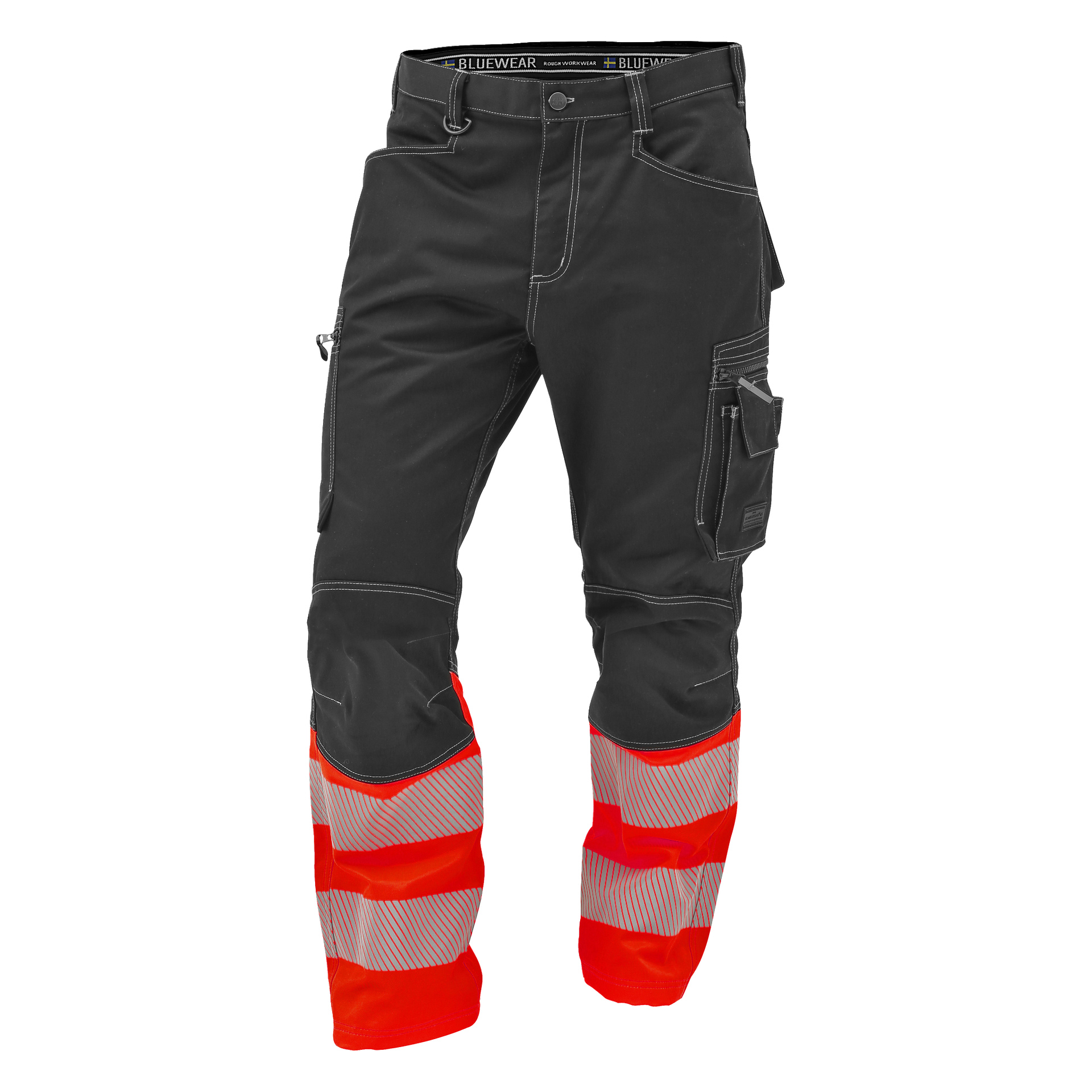 Para czarnych spodni Bluewear Hi-vis, bez kieszeni na paznokcie. Mają wzmocnione kolana, fluorescencyjne pomarańczowe odblaskające pasy na dolnych partiach nóg, kilka kieszeni i wyraźne przeszycia.
