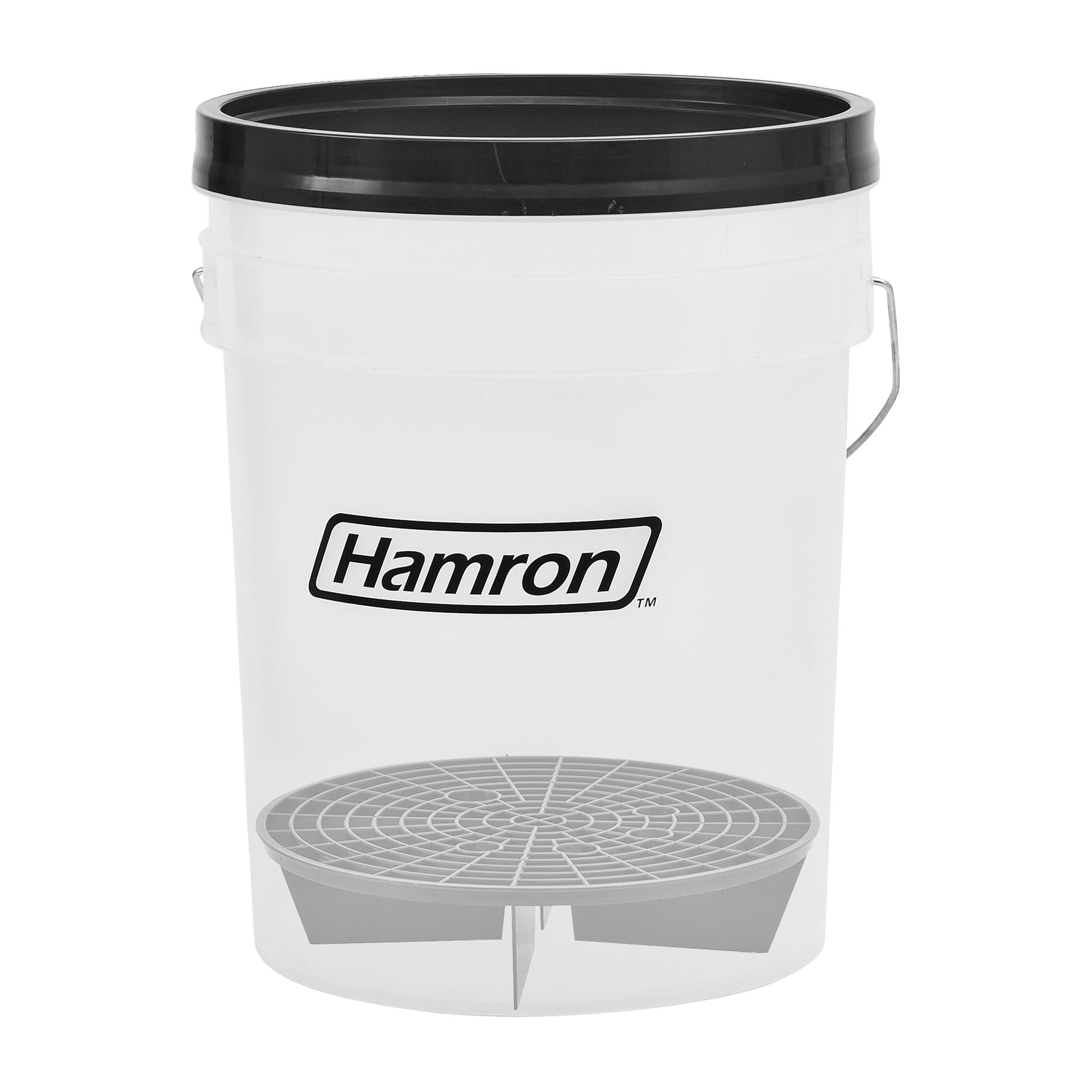 Kirkas muovinen ämpäri, jossa musta vanne ja kahva, "Hamron"-logo sivulla ja pyöreä hiekkasuoja alareunassa sisällä.