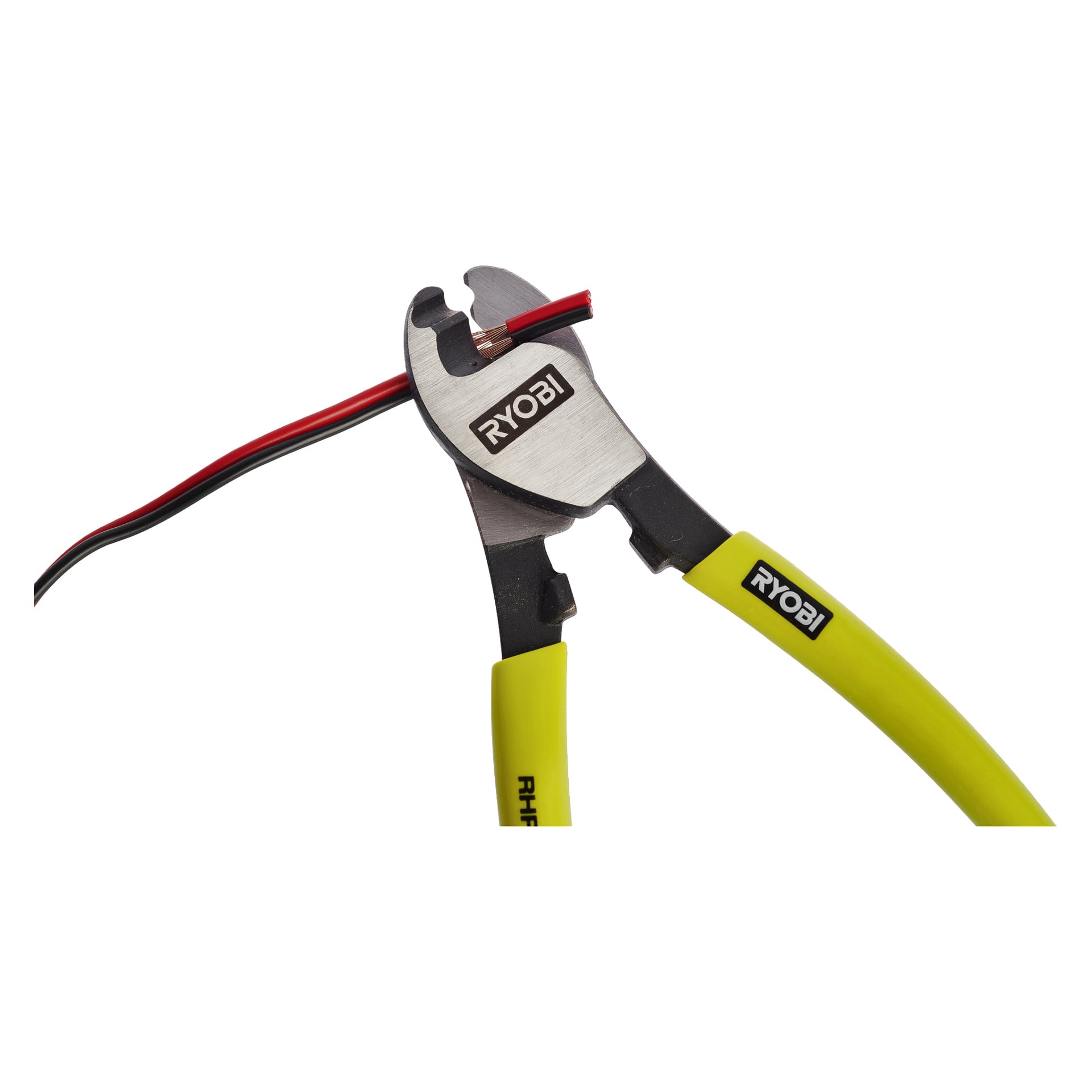 Ryobi-Drahtmesser mit gelben Griffen schneiden durch ein schwarzes und rotes Elektrokabel, das Blatt ist mitten im Kabel.