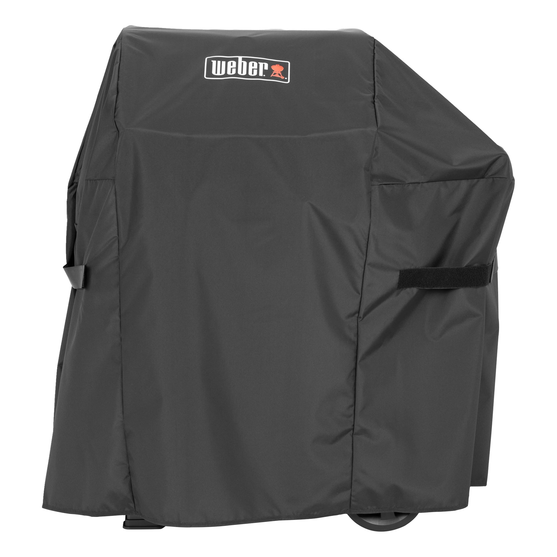 Et svart grilldeksel med Weber-logo og sidestropper skjuler grillen, med omrisset av hjulene synlig nederst.