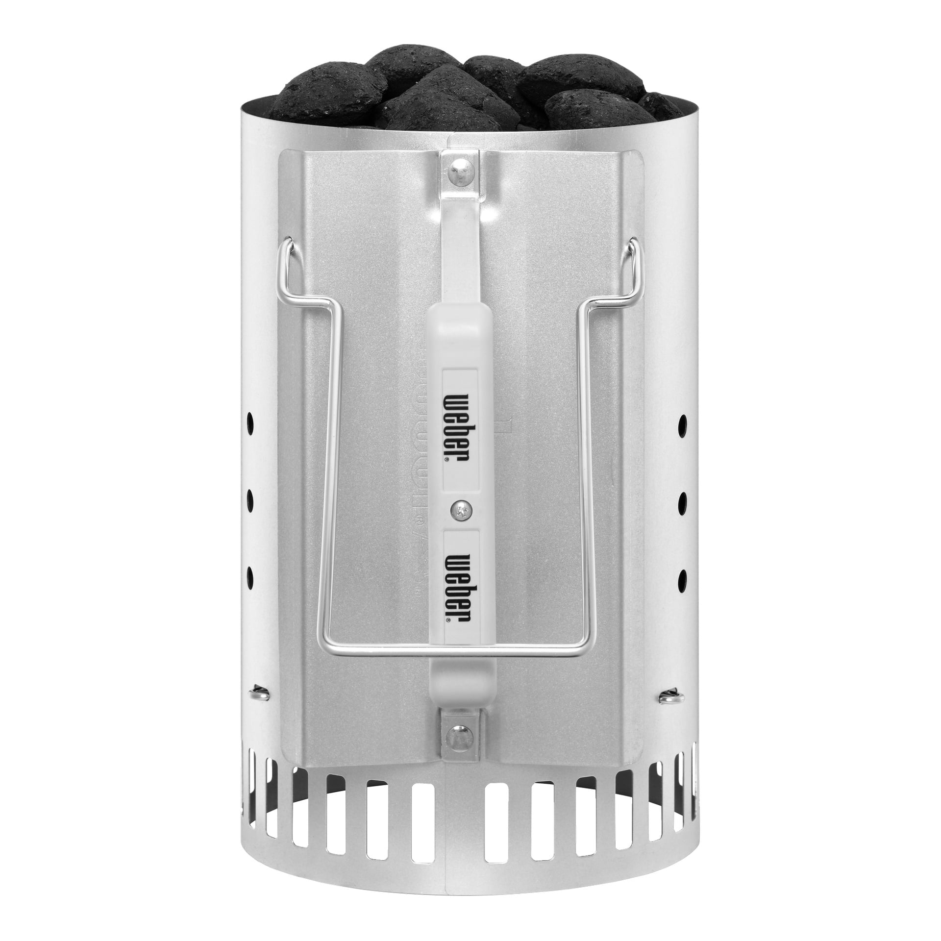 En metallskorsten av kol fylld med briketter, med Weber-logohandtag och ventilationshål vid cylinderns bas.