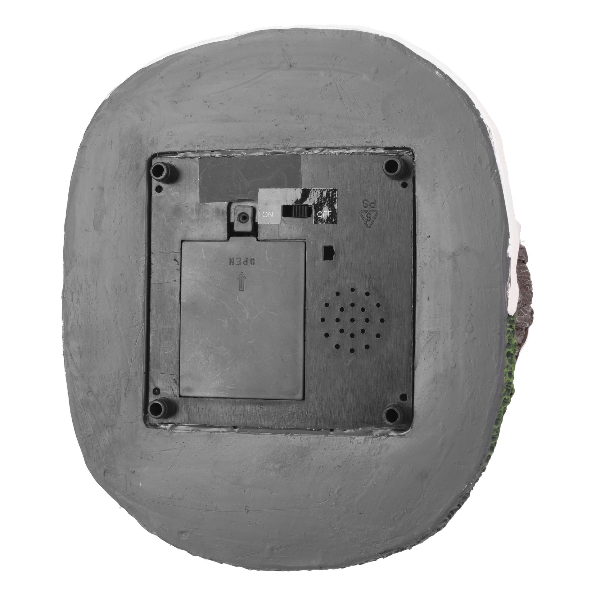 Undersidan av en grå plastenhet med batterilock märkt ÖPPET, på/av-brytare, fyra skruvar, högtalare och microSD-kortplats.