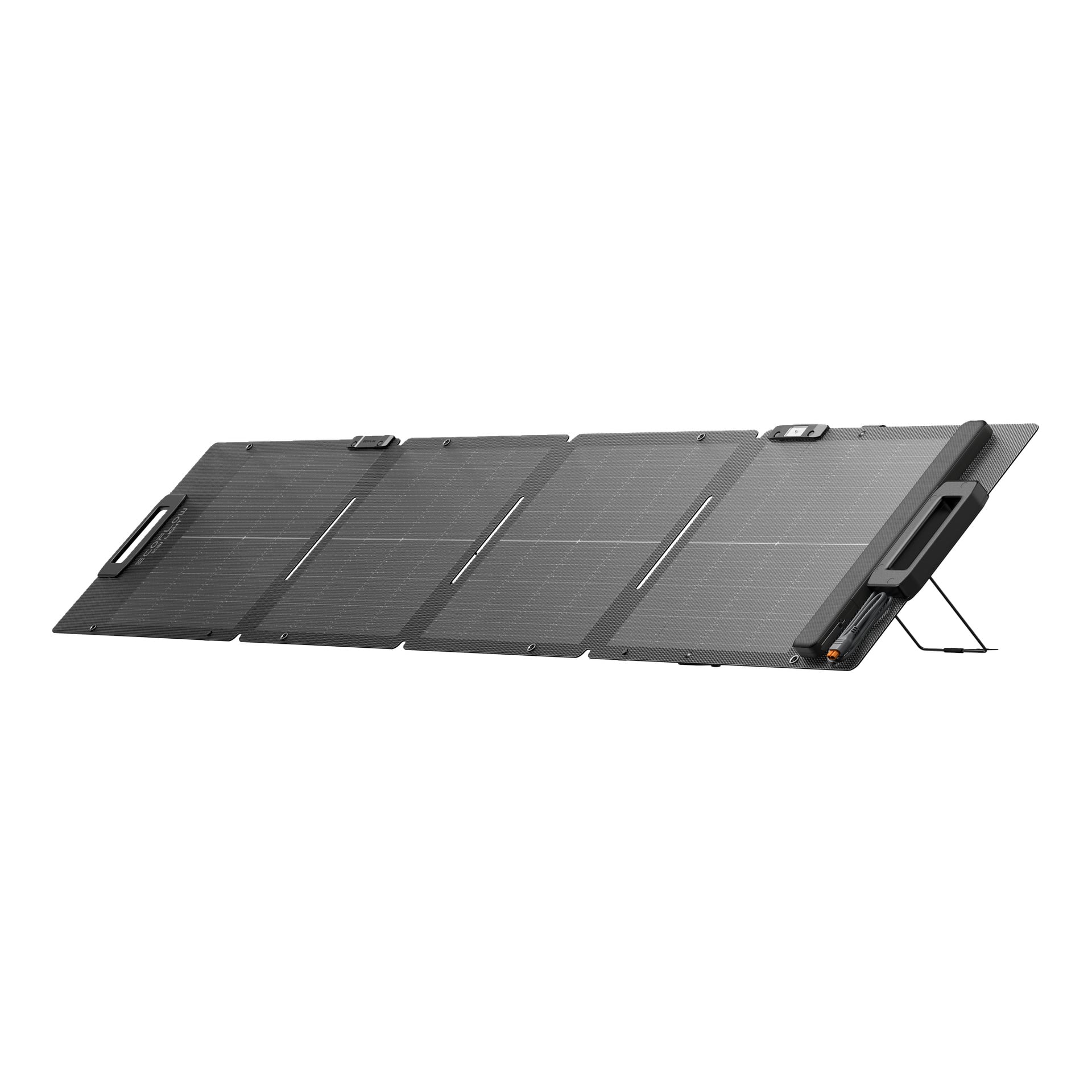 Fällbar solpanel med fyra sammanlänkade svarta paneler, uppställd på stativ, handtag synliga och en kabel fäst till höger.