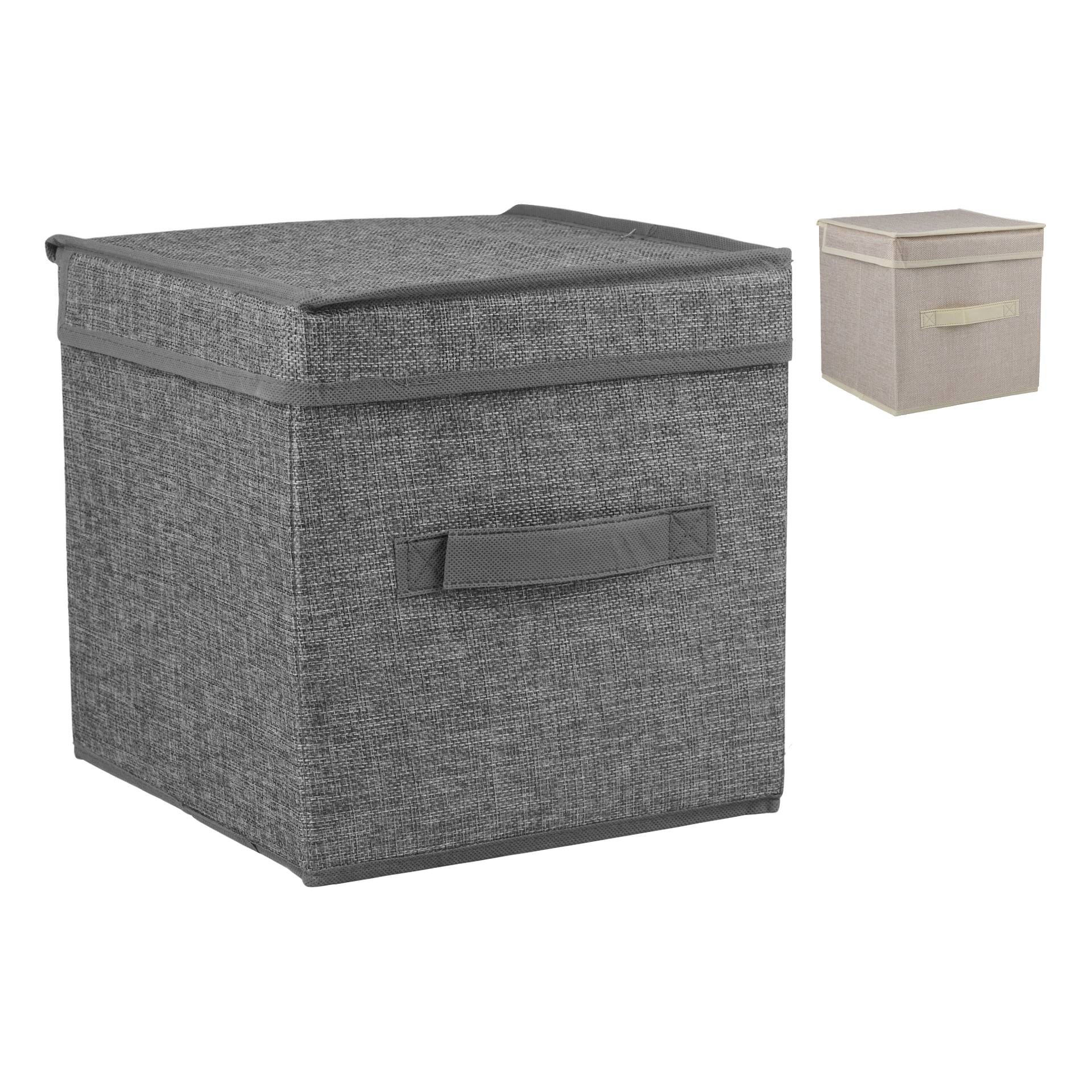 Stor grå stoffboks med lokk og fronthåndtak; En mindre beige versjon vises øverst til høyre.