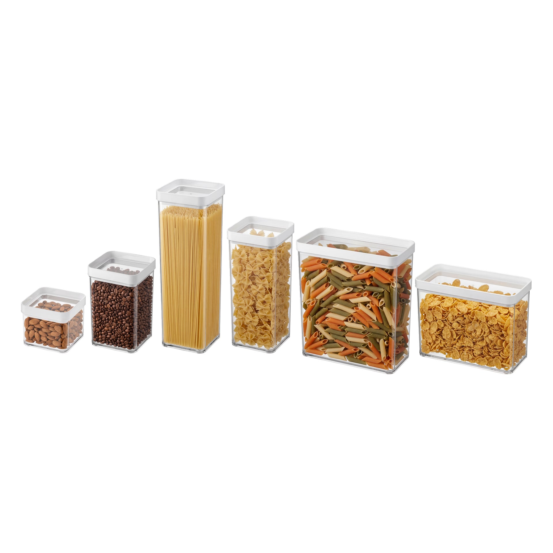 Rektangulära genomskinliga behållare med vita lock, som innehåller mandlar, kaffebönor, spaghetti, olika pastor och cornflakes i storleksordning.