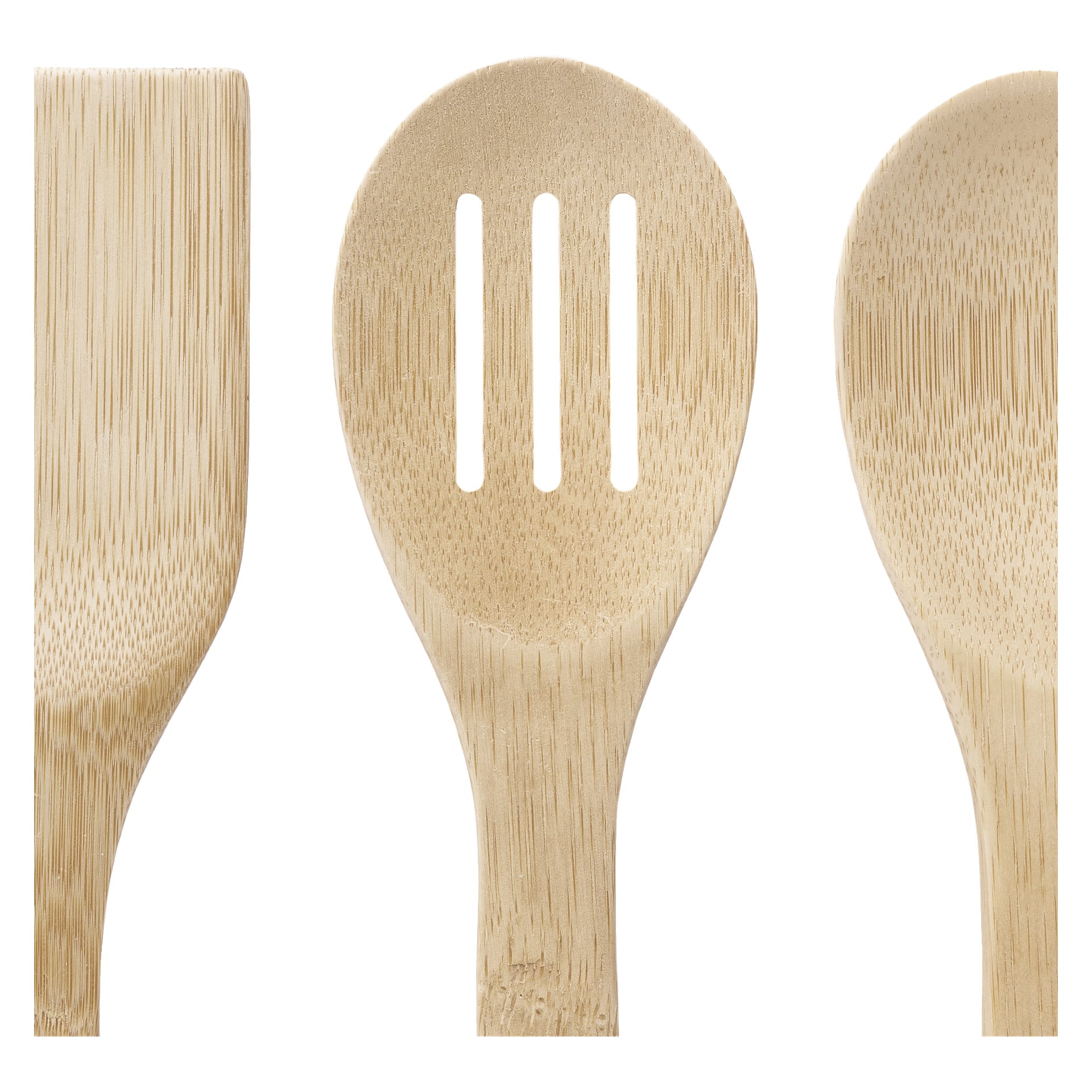 Et nærbilde viser Menuett Kitchen Utensils tredelt sett med en flat stekespade til venstre, en sporet skje i midten og en rund skje til høyre. Hvert redskap er laget av lyst tre med synlig årring.