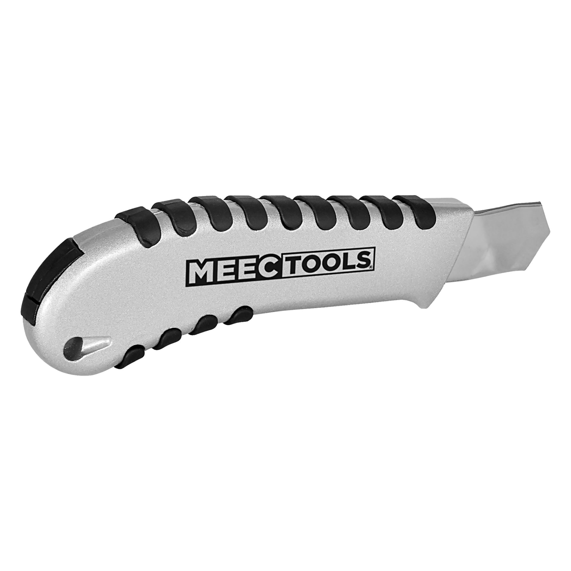 En sølvfarget Snap-off kniv fra Meec Tools med segmentert svart grep og delvis utstrakt blad.