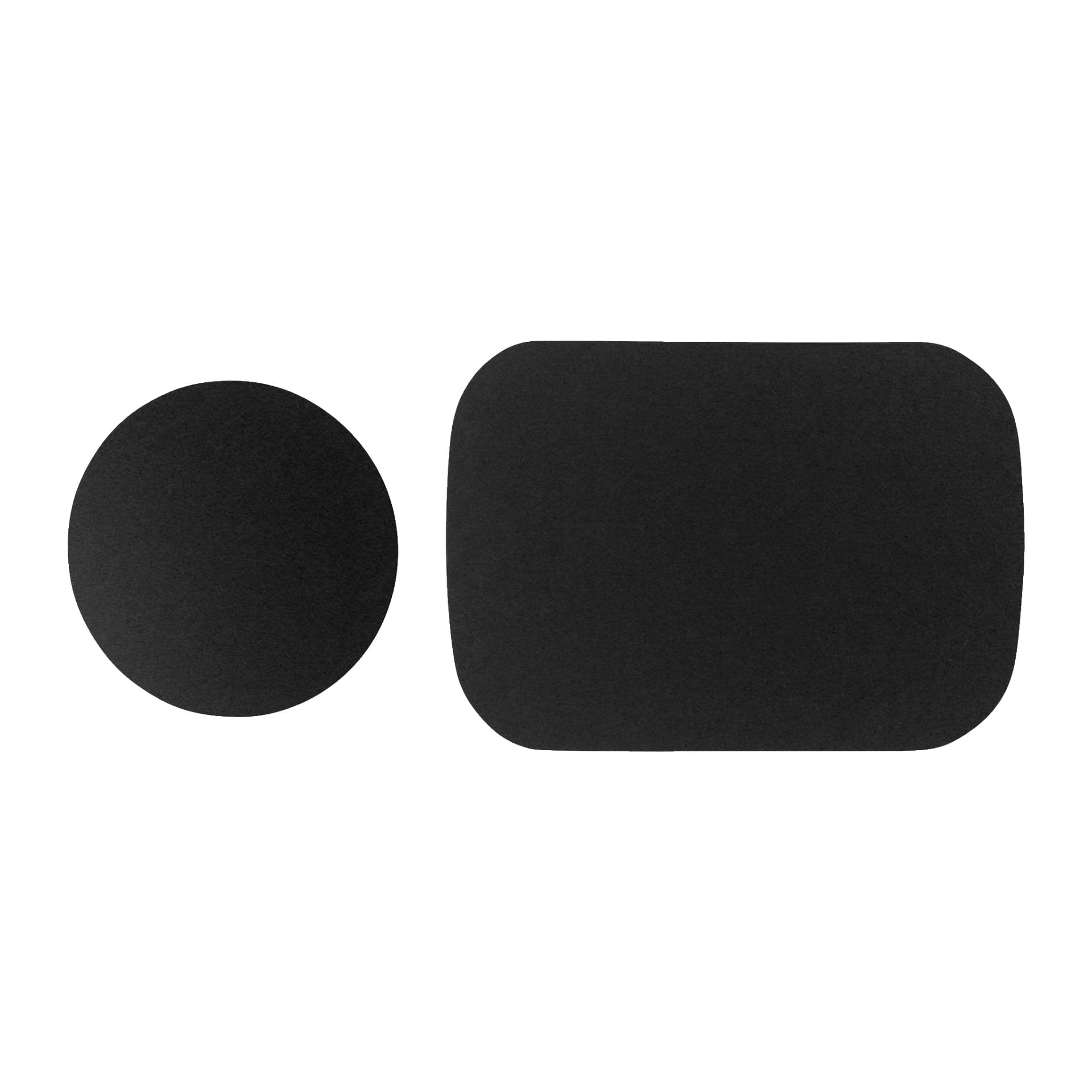 En svart cirkulär Marquant Magnetic universalhållare finns till vänster, bredvid en svart rundad rektangulär hållare från samma märke.