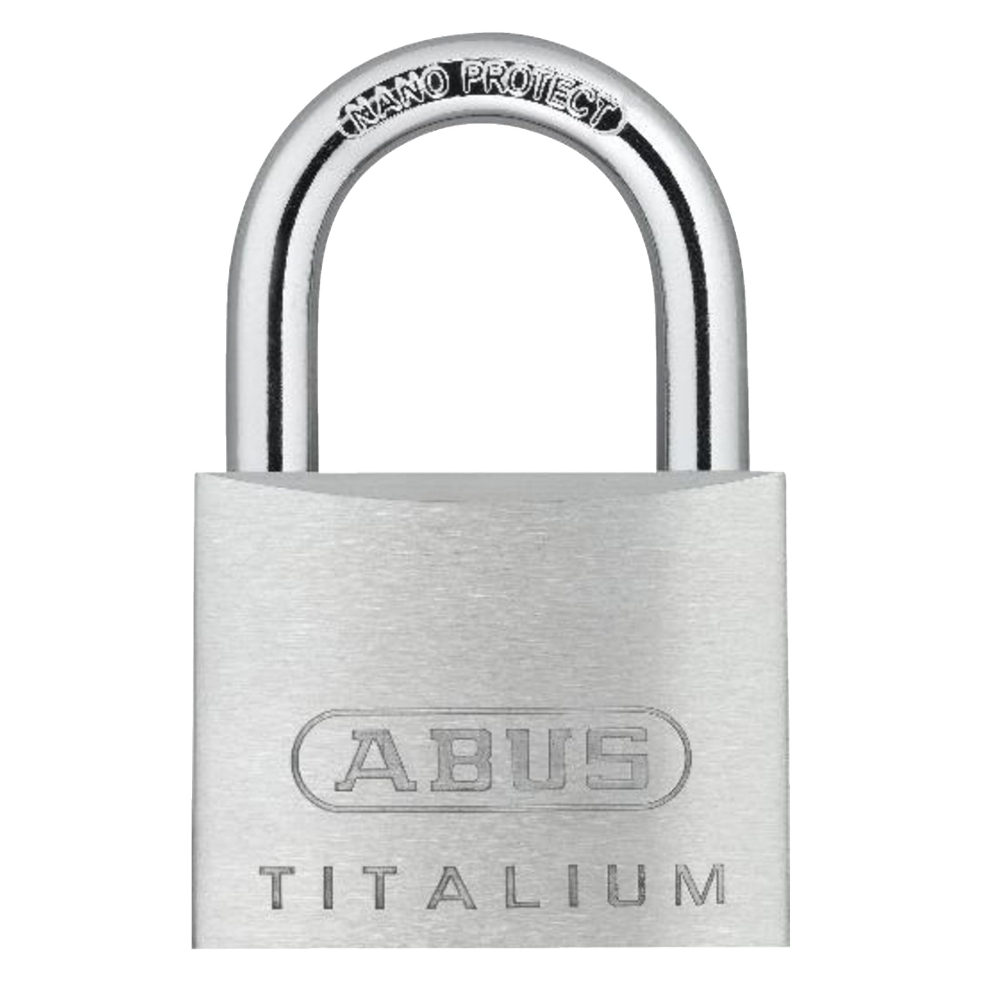 En närbild av ett silverfärgat ABUS Titalium 64-hänglås, med upphöjda ABUS- och TITALIUM-logotyper på kroppen och NANO PROTECT inristad på dess böjda bojsel.