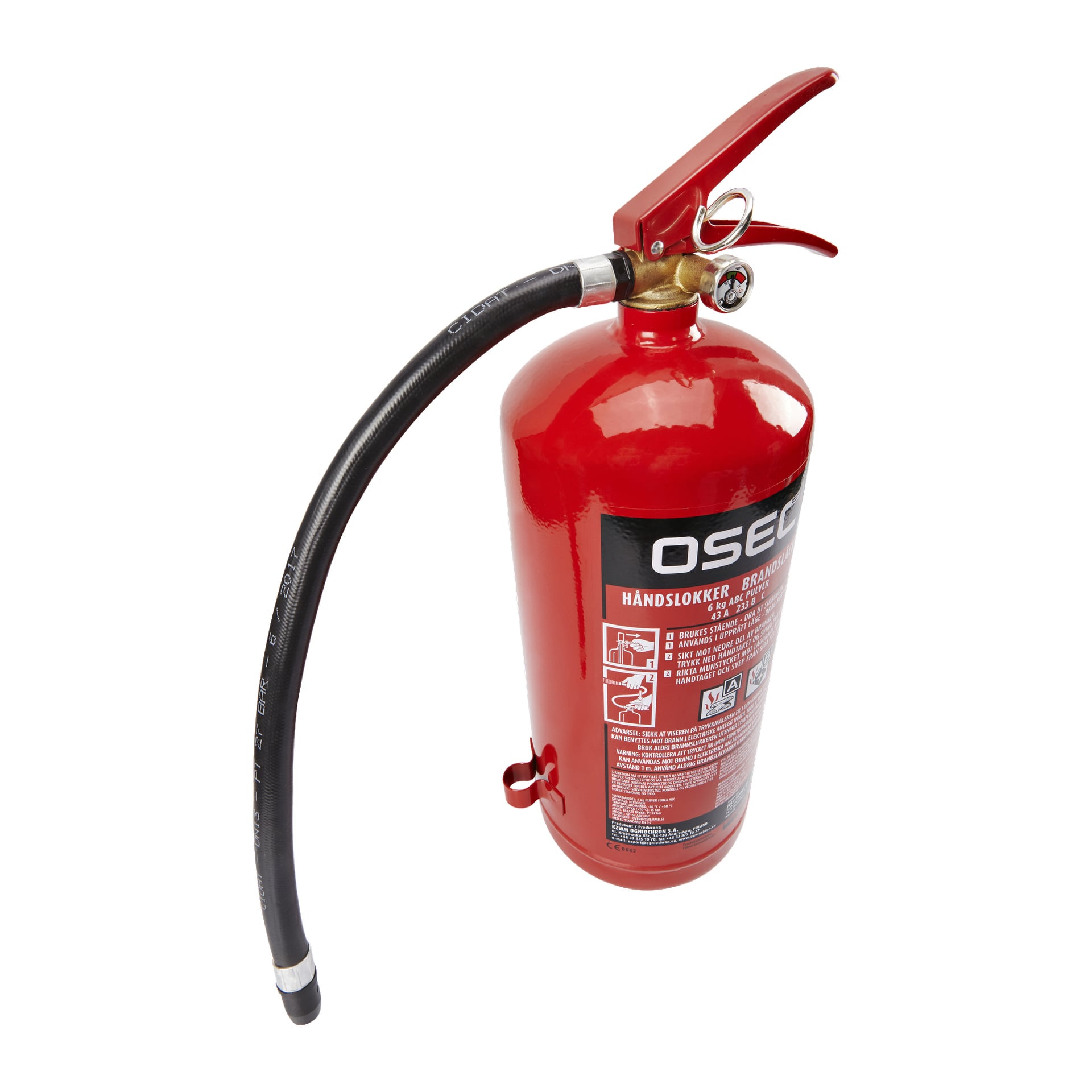 En OSEC Powder brannslukker med rød kropp, svart slange og trykkmåler på toppen. Etiketten gir instruksjoner og sikkerhetsinformasjon.