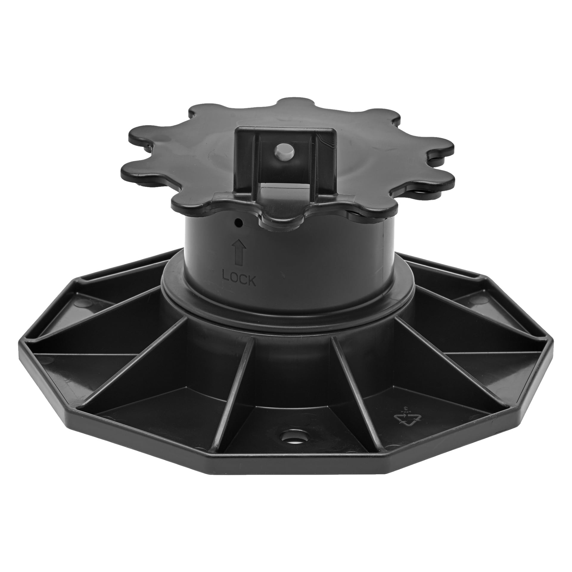 Podstawa tarasu Hard Head Adjustable wykonana jest z czarnego plastiku i ma ośmiokątną podstawę wzmocnioną żebrami. Posiada pionową, cylindryczną sekcję z symbolem strzałki na boku, a górna płyta jest wycięcia i regulowana wysokością.