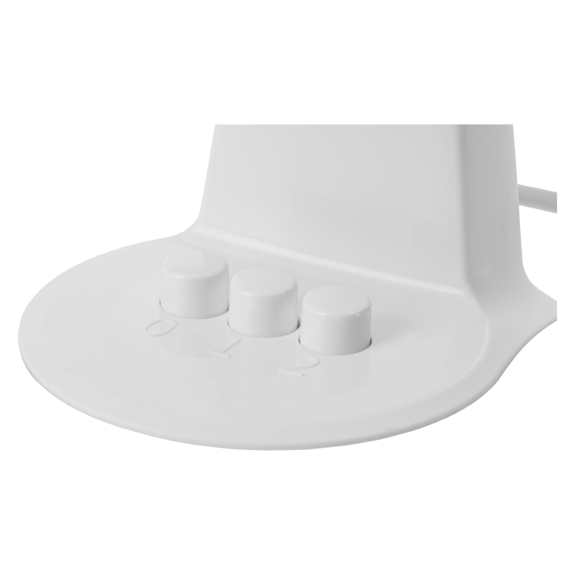 En närbild på Anslut Table-fläktens vita bas har tre runda knappar märkta 0, 1 och 2 i rad på dess blanka yta.