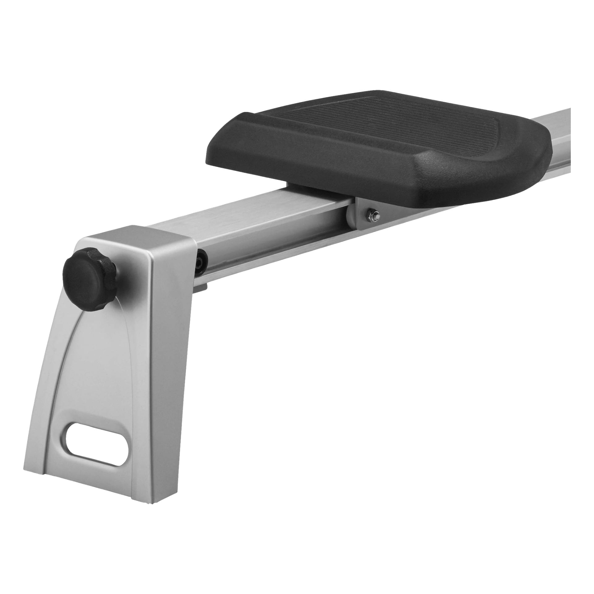 Lähikuva Kayoba Rowing Machinesta sisältää tukevan metallikehyksen, mustan säädettävän puristimen ja muovisen äärikorkin.