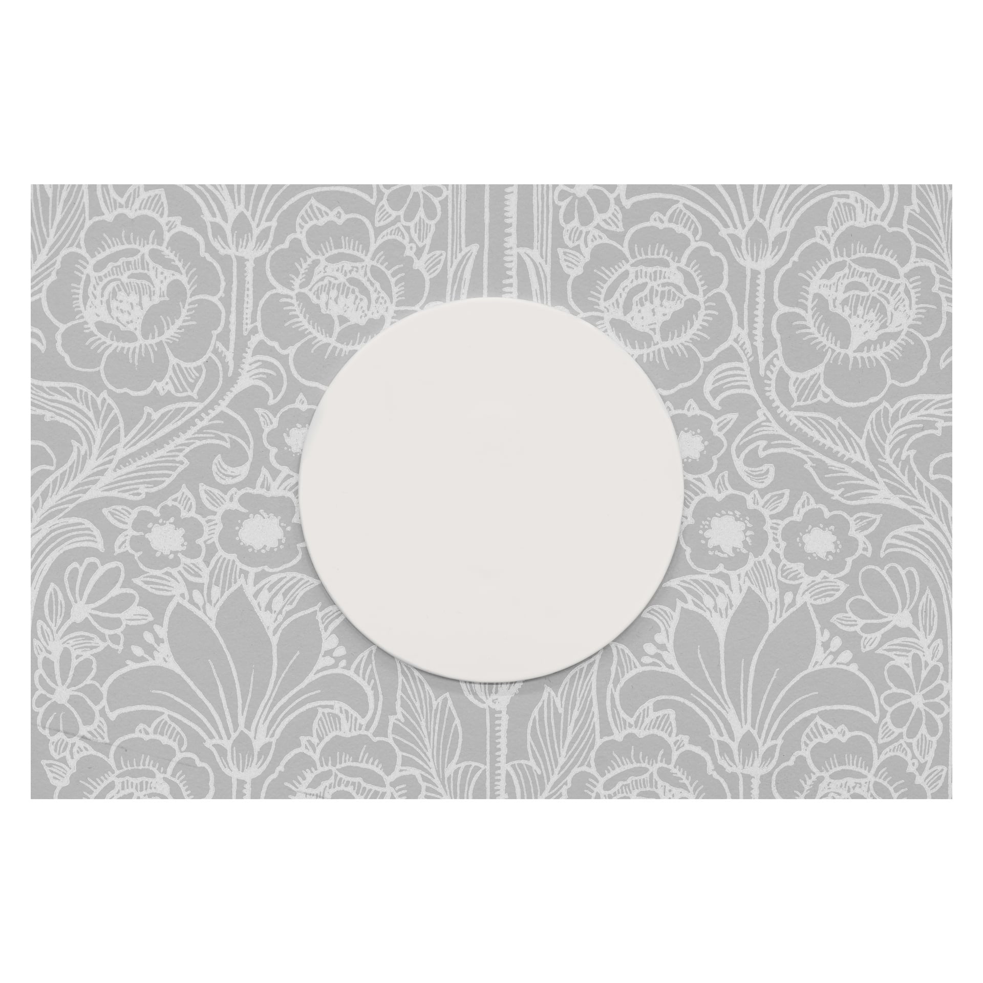 En enkel vit cirkel, som symboliserar Anslut Box-omslaget, är centrerad på en grå bakgrund med utsmyckade blommönster. Den odekorerade cirkeln kontrasterar skarpt mot de utsmyckade blommorna och bladen som påminner om dekorativ tapet.