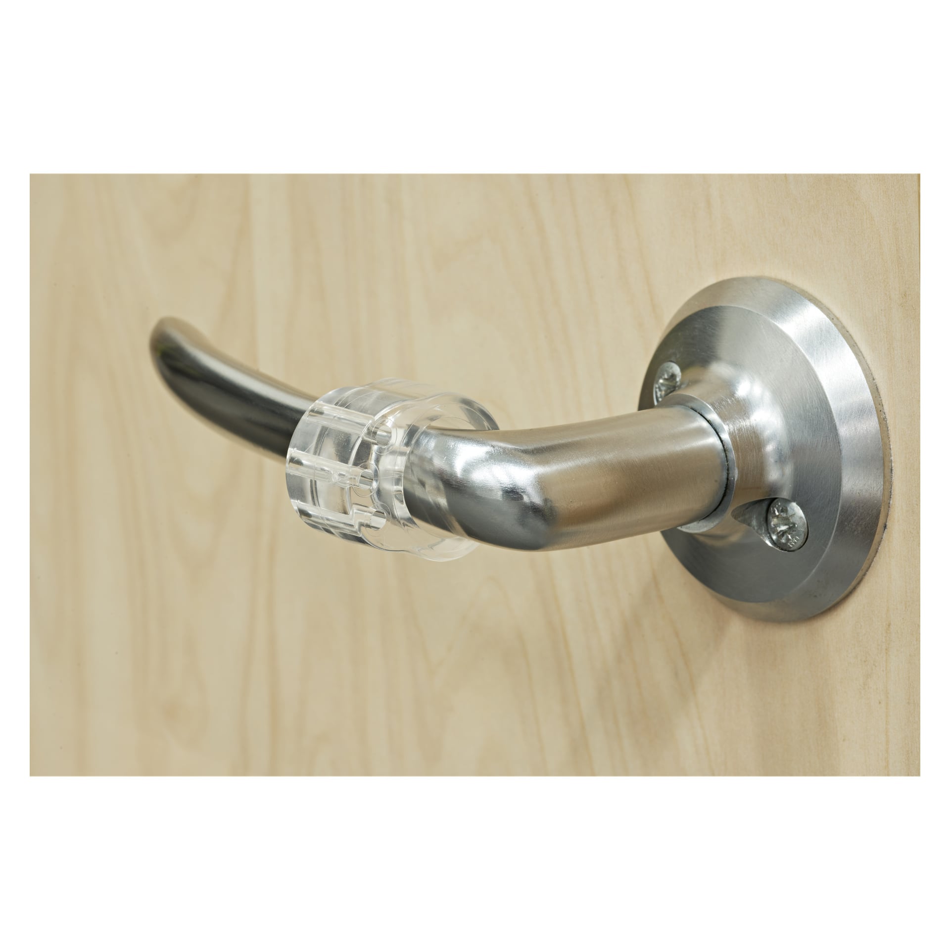 En gjennomsiktig Hard Head Handle buffer fra en 5-pack er surret rundt metallhåndtaket på en lett tredør, og fungerer som et sikkerhetsdeksel designet for å hindre at håndtaket vrir seg.