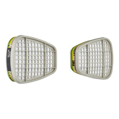 Zwei graue rechteckige 3M ABEK1 6059 Atemschutzfilter (Zweierpack) werden mit gitterartigen Fronten präsentiert. Farbige Streifen und die Marke 3M sind an den Seiten zu sehen, und die Filter sind so angeordnet, dass sowohl eine Frontansicht als auch eine schräge Seitenansicht gezeigt werden.
