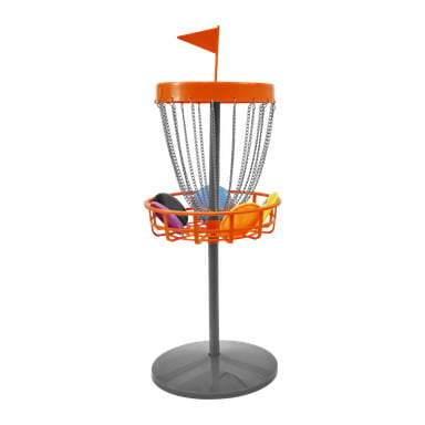 Kayoba Disc Golf Set Mini inkluderar en korg med orange kant, metallkedjor och en liten orange flagga högst upp. Inuti korgen finns mini-skivor i svart, lila, orange och grönt. Hela setet stöds av en stadig grå metallstång på en rund bas.