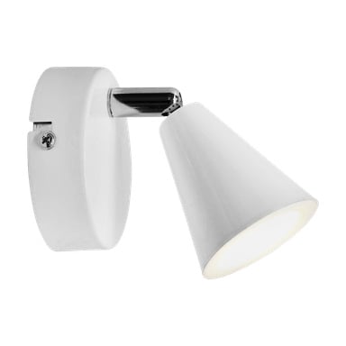 Spotlight LED från Anslut: väggmonterad vit strålkastare med konisk skärm, kromarm och rund sockel. Lampan är tänd, ljuset kommer från den breda änden; basen fästs vid väggen med synlig skruv.