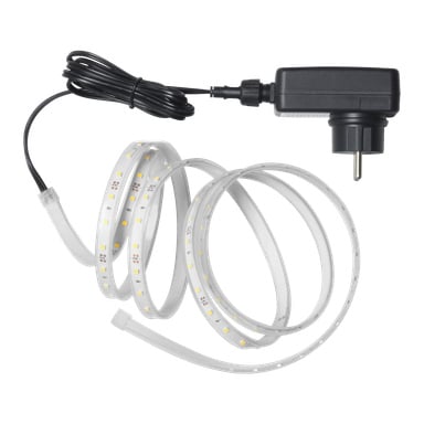 En spiralad Anslut LED-remsa med små glödlampor placerade längs dess längd, ansluten till en strömadapter med svart kabel och europeisk kontakt.