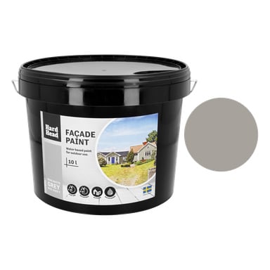En svart plastbøtte merket Hard Head Façade-maling inneholder 10 liter lys matt grå utvendig maling. Etiketten viser hus, feature-ikoner, et svensk flagg og en fargeprøve til høyre.